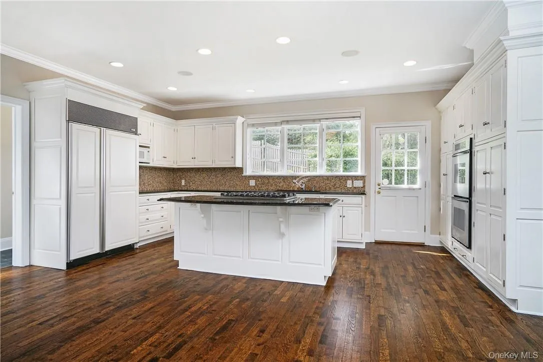 66 Apawamis Avenue, Rye City, NY, 4 Bedrooms Bedrooms, 8 Rooms Rooms,4 BathroomsBathrooms,Residential Lease,For Rent,Apawamis,0,1011821 66 Apawamis Avenue, Rye City, NY, 4 Bedrooms Bedrooms, 8 Rooms Rooms,4 BathroomsBathrooms,Residential Lease,For Rent,Apawamis,0,1011821