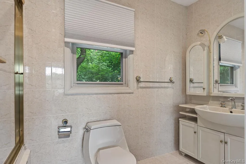 en suite bathroom en suite bathroom