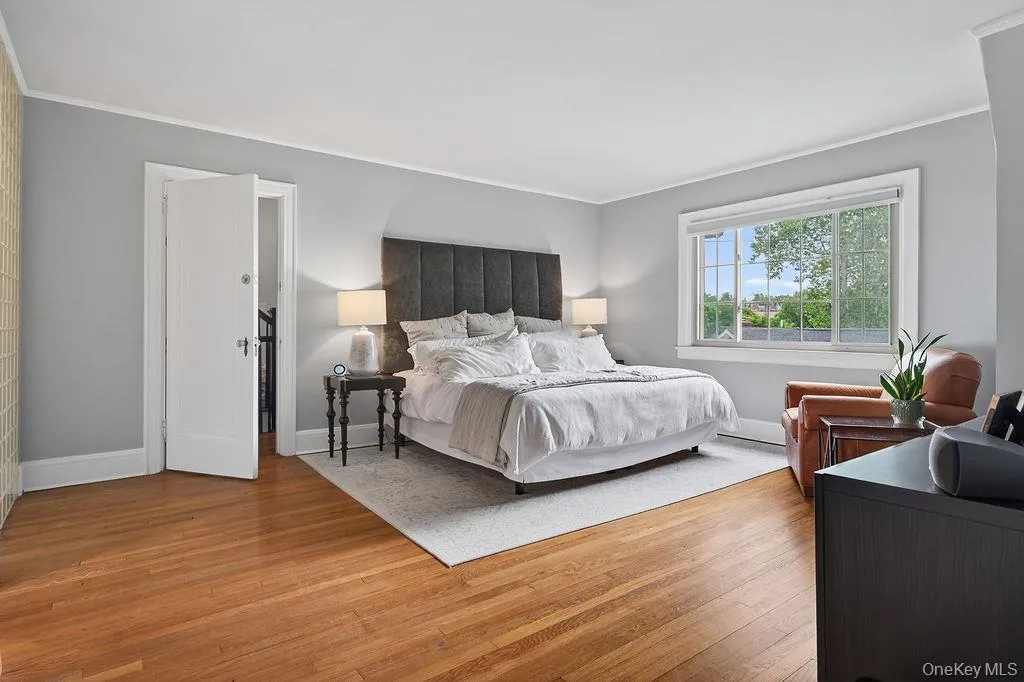 33 Lynwood Road, Greenburgh, NY, 5 Bedrooms Bedrooms, 8 Rooms Rooms,3 BathroomsBathrooms,Residential Lease,For Rent,Lynwood,0,1011826 33 Lynwood Road, Greenburgh, NY, 5 Bedrooms Bedrooms, 8 Rooms Rooms,3 BathroomsBathrooms,Residential Lease,For Rent,Lynwood,0,1011826