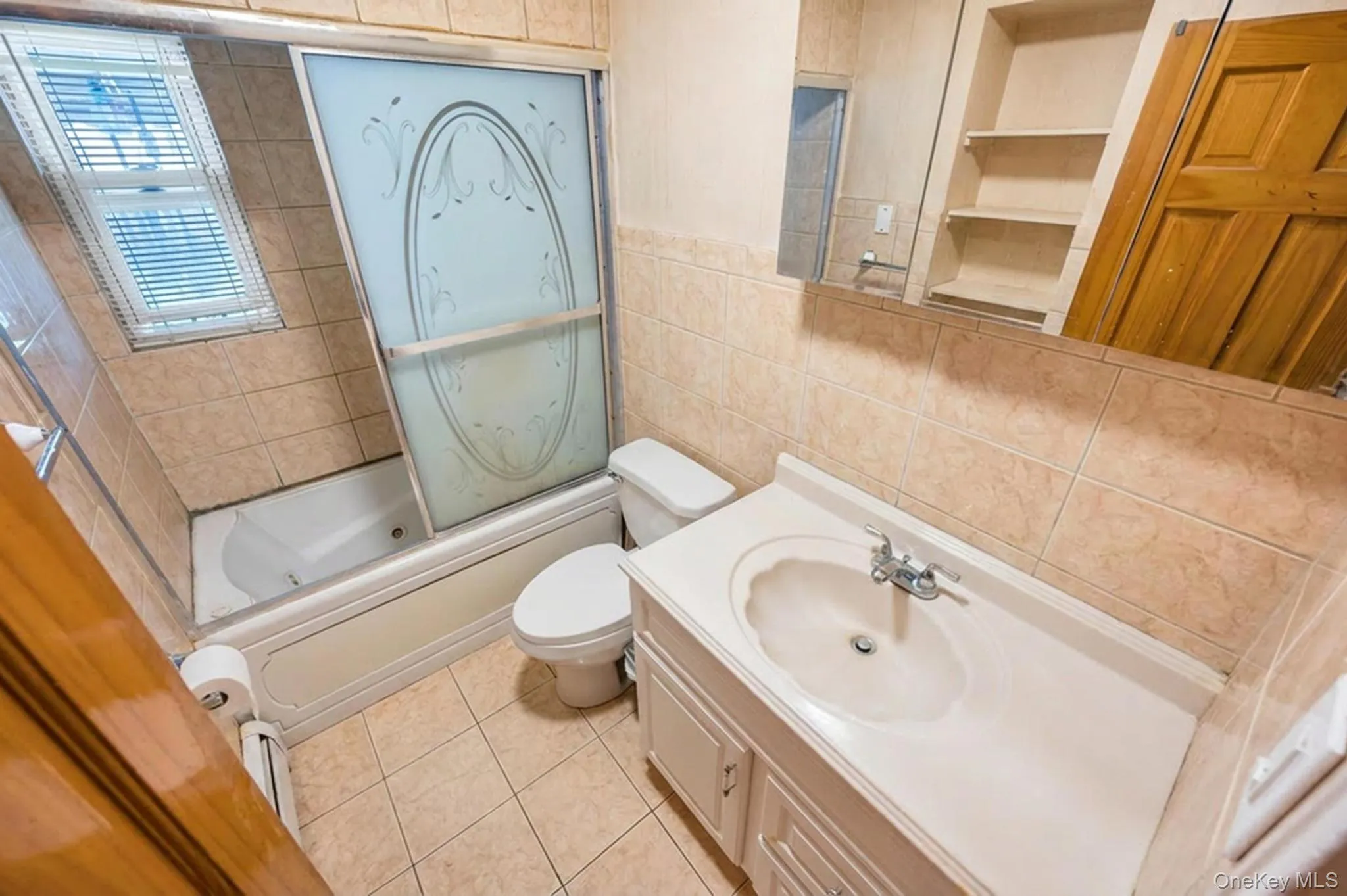 963 Ditmas Avenue, Hempstead, NY, 4 Bedrooms Bedrooms, 8 Rooms Rooms,2 BathroomsBathrooms,Residential,For Rent,Ditmas,0,KEY1011832 963 Ditmas Avenue, Hempstead, NY, 4 Bedrooms Bedrooms, 8 Rooms Rooms,2 BathroomsBathrooms,Residential,For Rent,Ditmas,0,KEY1011832