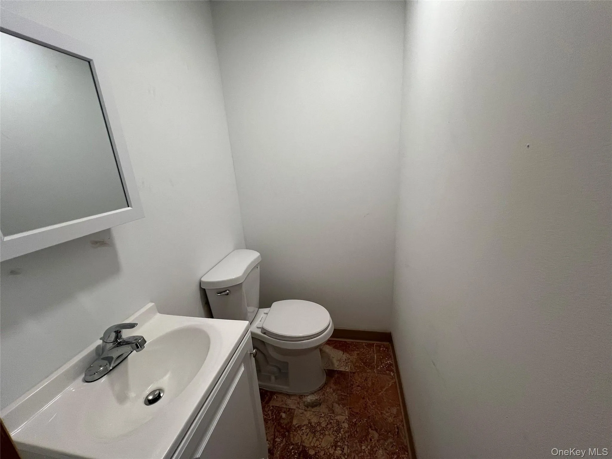 400 Glen Cove Avenue, Oyster Bay, NY, ,Commercial Lease,For Rent,Glen Cove,0,1011837 400 Glen Cove Avenue, Oyster Bay, NY, ,Commercial Lease,For Rent,Glen Cove,0,1011837