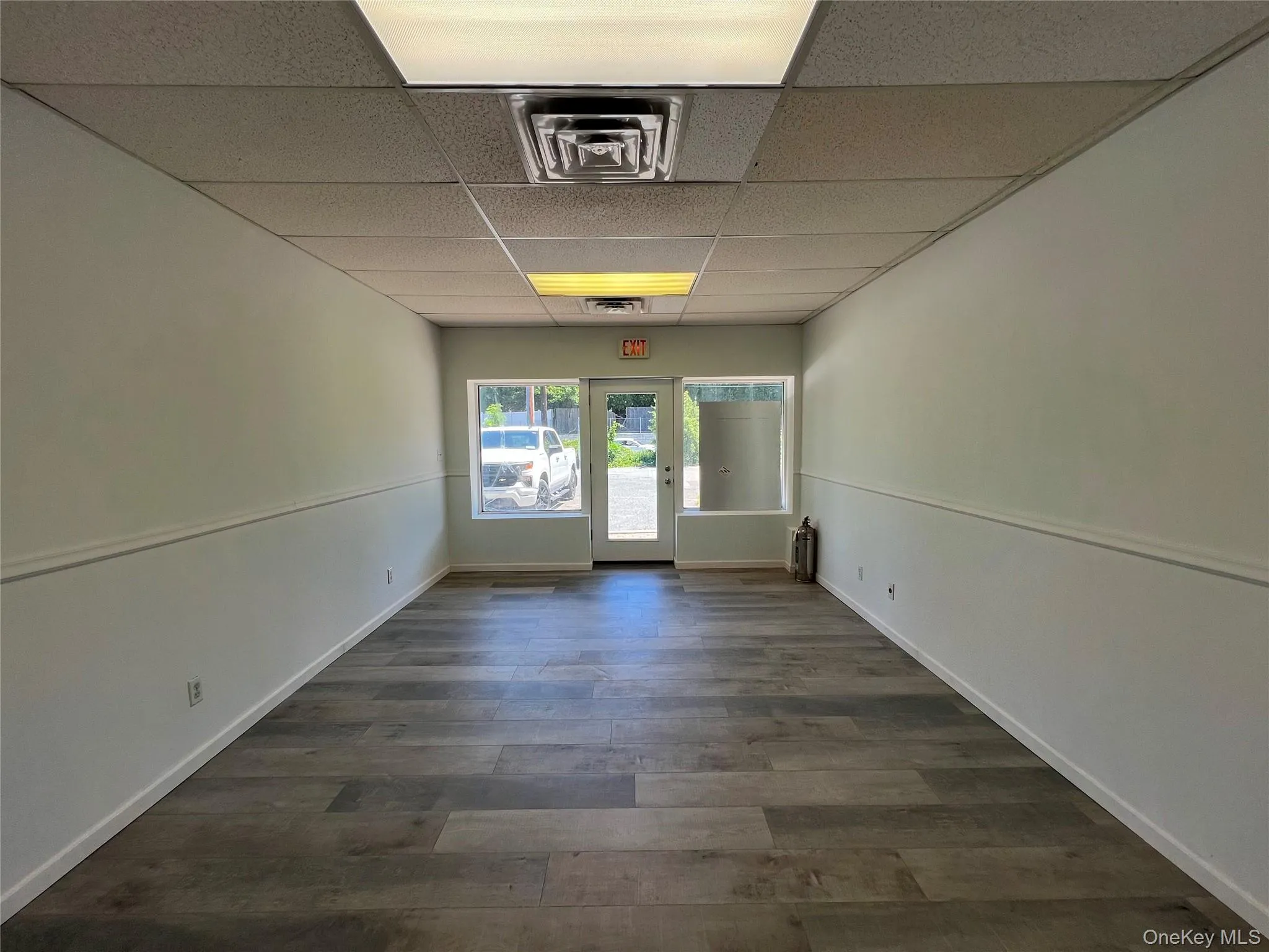 400 Glen Cove Avenue, Oyster Bay, NY, ,Commercial Lease,For Rent,Glen Cove,0,1011837 400 Glen Cove Avenue, Oyster Bay, NY, ,Commercial Lease,For Rent,Glen Cove,0,1011837