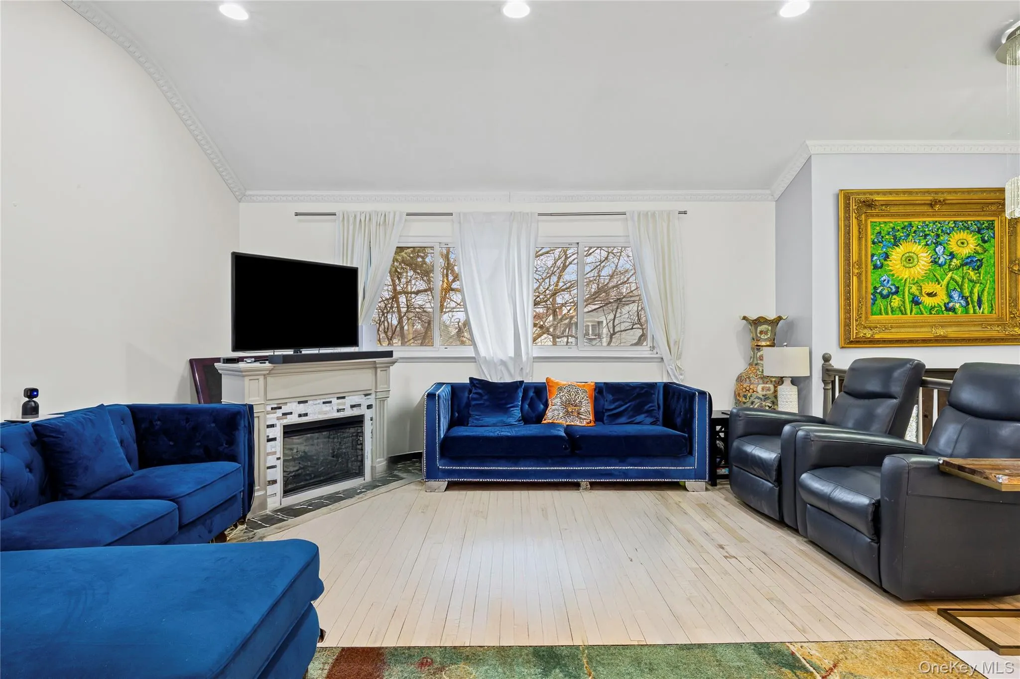 18 South Drive, North Hempstead, NY, 4 Bedrooms Bedrooms, 6 Rooms Rooms,2 BathroomsBathrooms,Residential Lease,For Rent,South,0,1011840 18 South Drive, North Hempstead, NY, 4 Bedrooms Bedrooms, 6 Rooms Rooms,2 BathroomsBathrooms,Residential Lease,For Rent,South,0,1011840