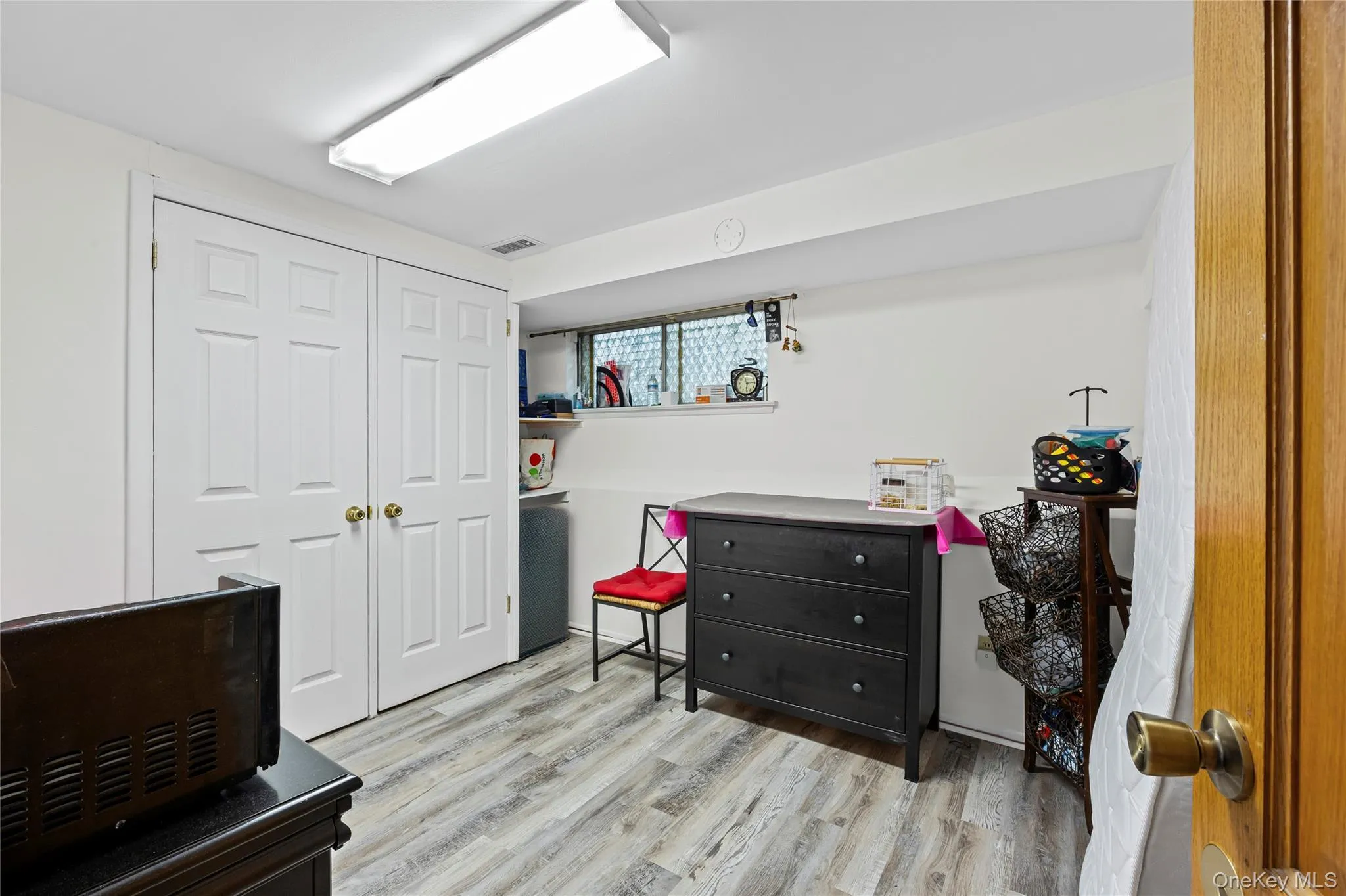 18 South Drive, North Hempstead, NY, 4 Bedrooms Bedrooms, 6 Rooms Rooms,2 BathroomsBathrooms,Residential Lease,For Rent,South,0,1011840 18 South Drive, North Hempstead, NY, 4 Bedrooms Bedrooms, 6 Rooms Rooms,2 BathroomsBathrooms,Residential Lease,For Rent,South,0,1011840