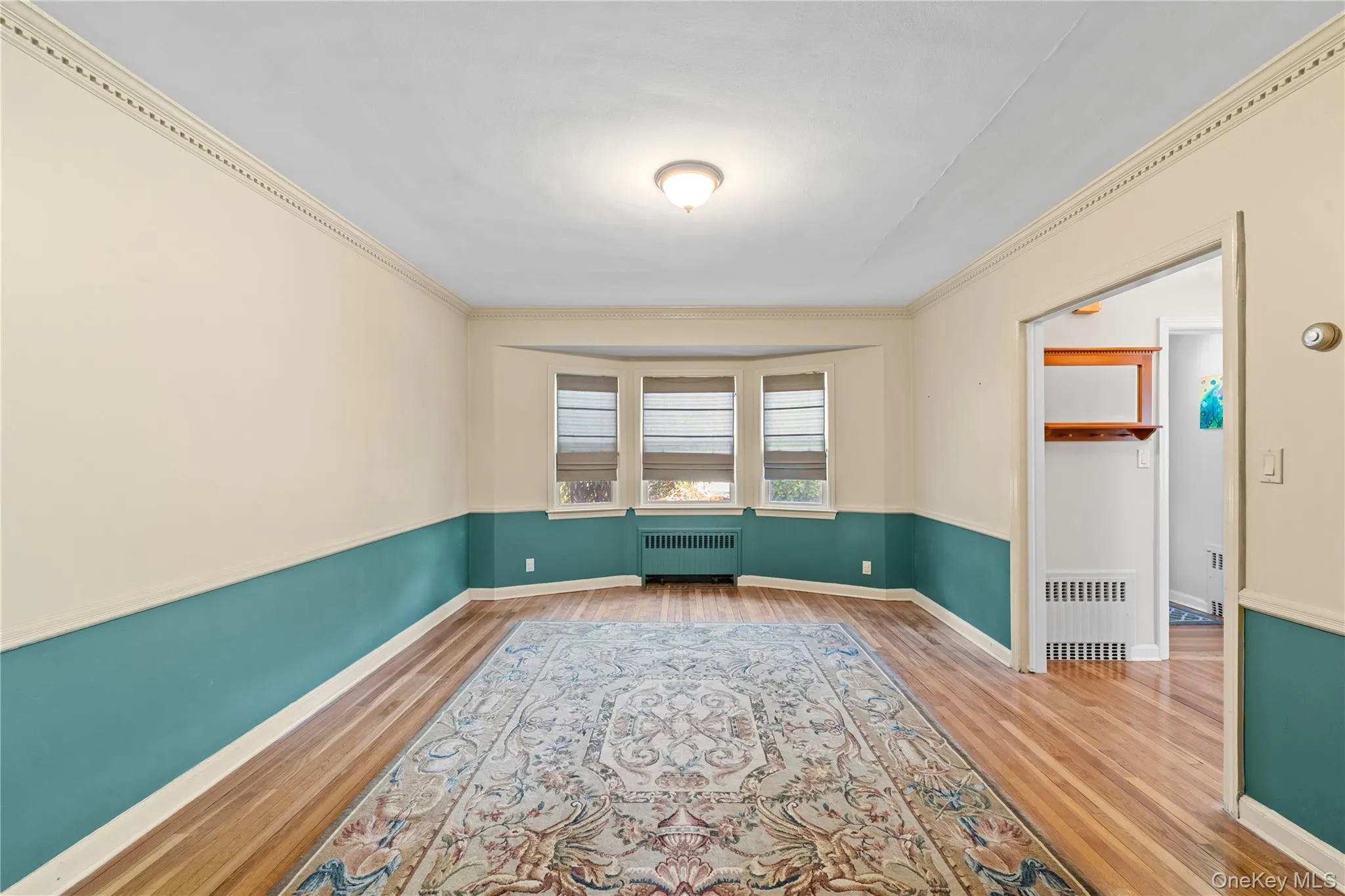 FORMAL DINING ROOM FORMAL DINING ROOM