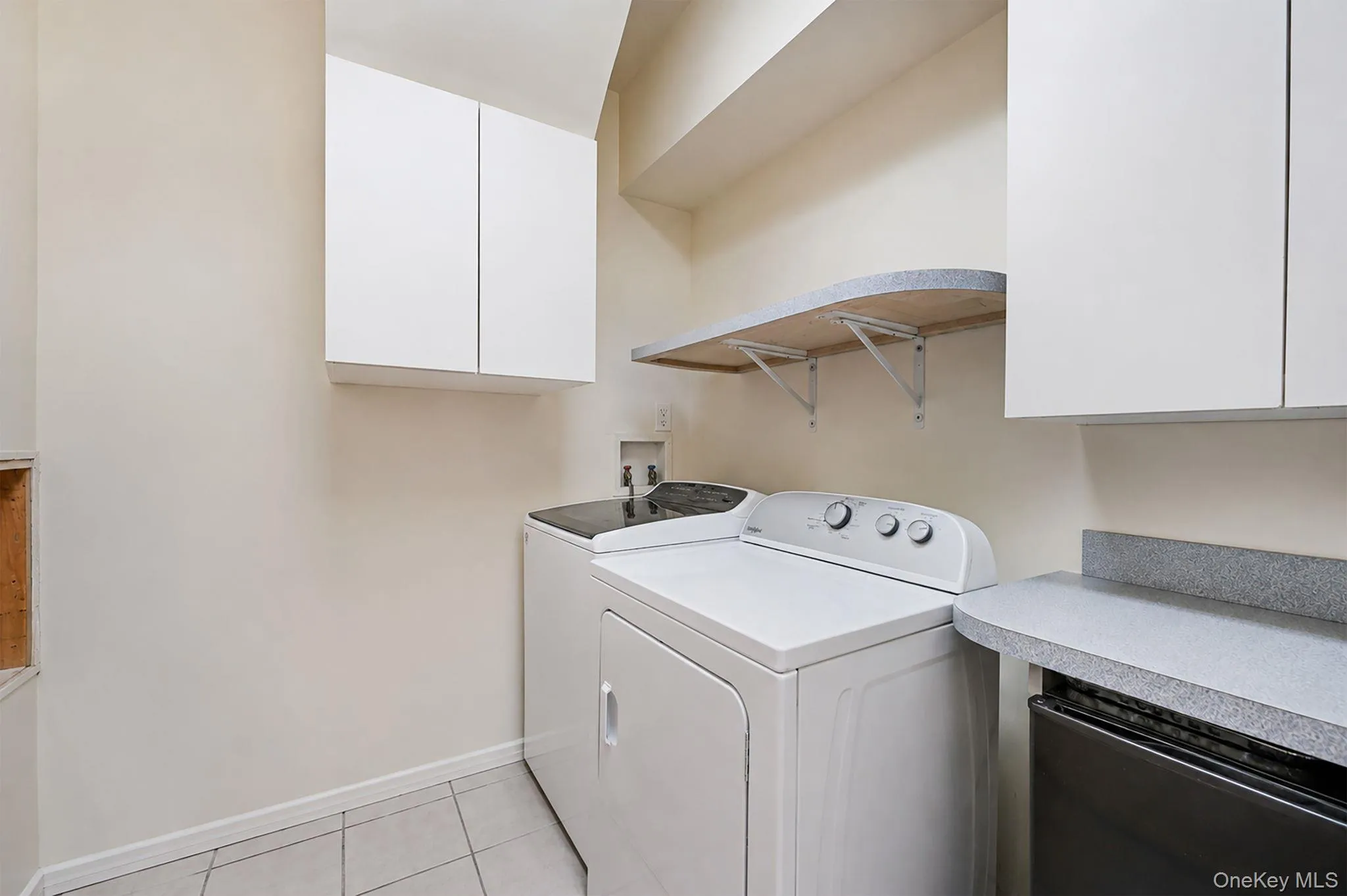 27 Jasmine Lane, Smithtown, NY, 4 Bedrooms Bedrooms, 9 Rooms Rooms,2 BathroomsBathrooms,Residential,For Rent,Jasmine,0,1011842 27 Jasmine Lane, Smithtown, NY, 4 Bedrooms Bedrooms, 9 Rooms Rooms,2 BathroomsBathrooms,Residential,For Rent,Jasmine,0,1011842