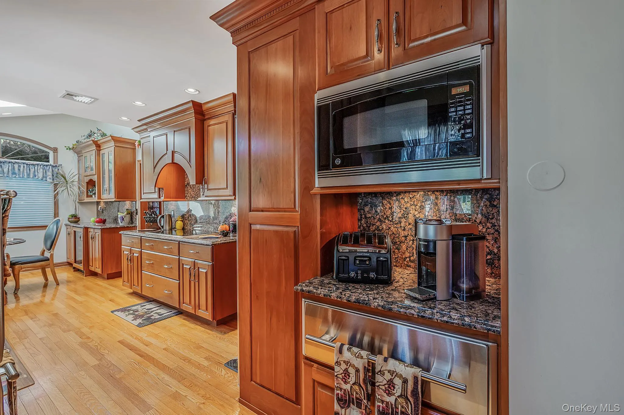 27 Jasmine Lane, Smithtown, NY, 4 Bedrooms Bedrooms, 9 Rooms Rooms,2 BathroomsBathrooms,Residential,For Rent,Jasmine,0,1011842 27 Jasmine Lane, Smithtown, NY, 4 Bedrooms Bedrooms, 9 Rooms Rooms,2 BathroomsBathrooms,Residential,For Rent,Jasmine,0,1011842