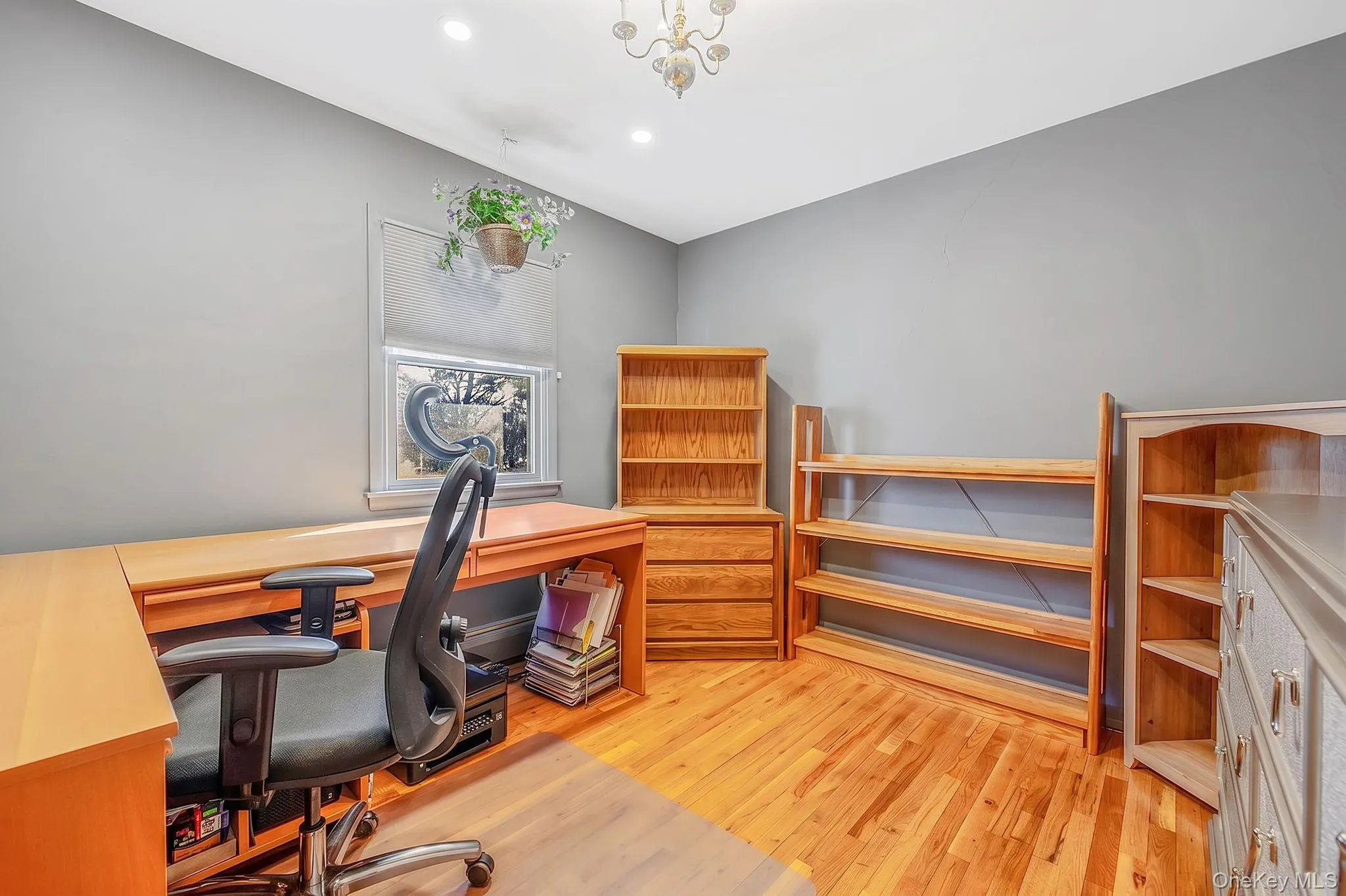 27 Jasmine Lane, Smithtown, NY, 4 Bedrooms Bedrooms, 9 Rooms Rooms,2 BathroomsBathrooms,Residential,For Rent,Jasmine,0,KEY1011842 27 Jasmine Lane, Smithtown, NY, 4 Bedrooms Bedrooms, 9 Rooms Rooms,2 BathroomsBathrooms,Residential,For Rent,Jasmine,0,KEY1011842