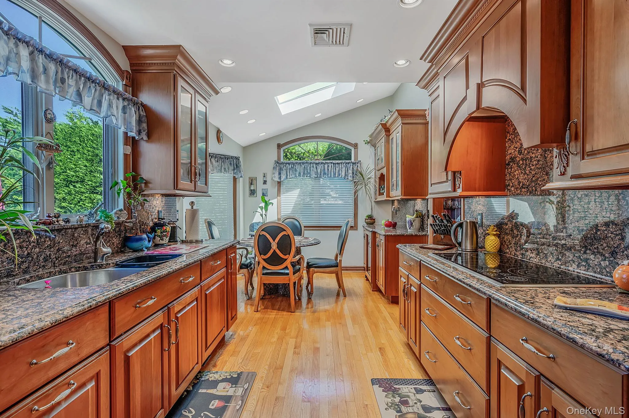 27 Jasmine Lane, Smithtown, NY, 4 Bedrooms Bedrooms, 9 Rooms Rooms,2 BathroomsBathrooms,Residential,For Rent,Jasmine,0,1011842 27 Jasmine Lane, Smithtown, NY, 4 Bedrooms Bedrooms, 9 Rooms Rooms,2 BathroomsBathrooms,Residential,For Rent,Jasmine,0,1011842