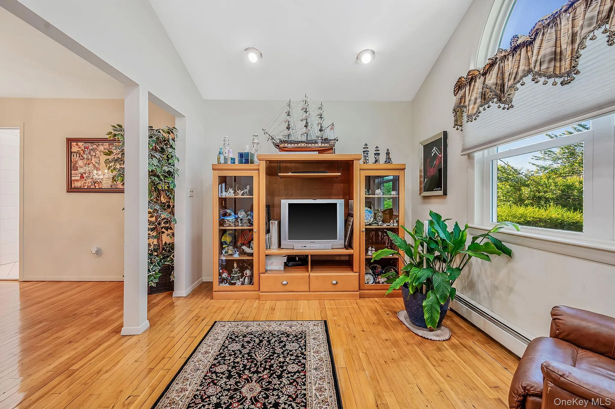 27 Jasmine Lane, Smithtown, NY, 4 Bedrooms Bedrooms, 9 Rooms Rooms,2 BathroomsBathrooms,Residential,For Rent,Jasmine,0,1011842 27 Jasmine Lane, Smithtown, NY, 4 Bedrooms Bedrooms, 9 Rooms Rooms,2 BathroomsBathrooms,Residential,For Rent,Jasmine,0,1011842