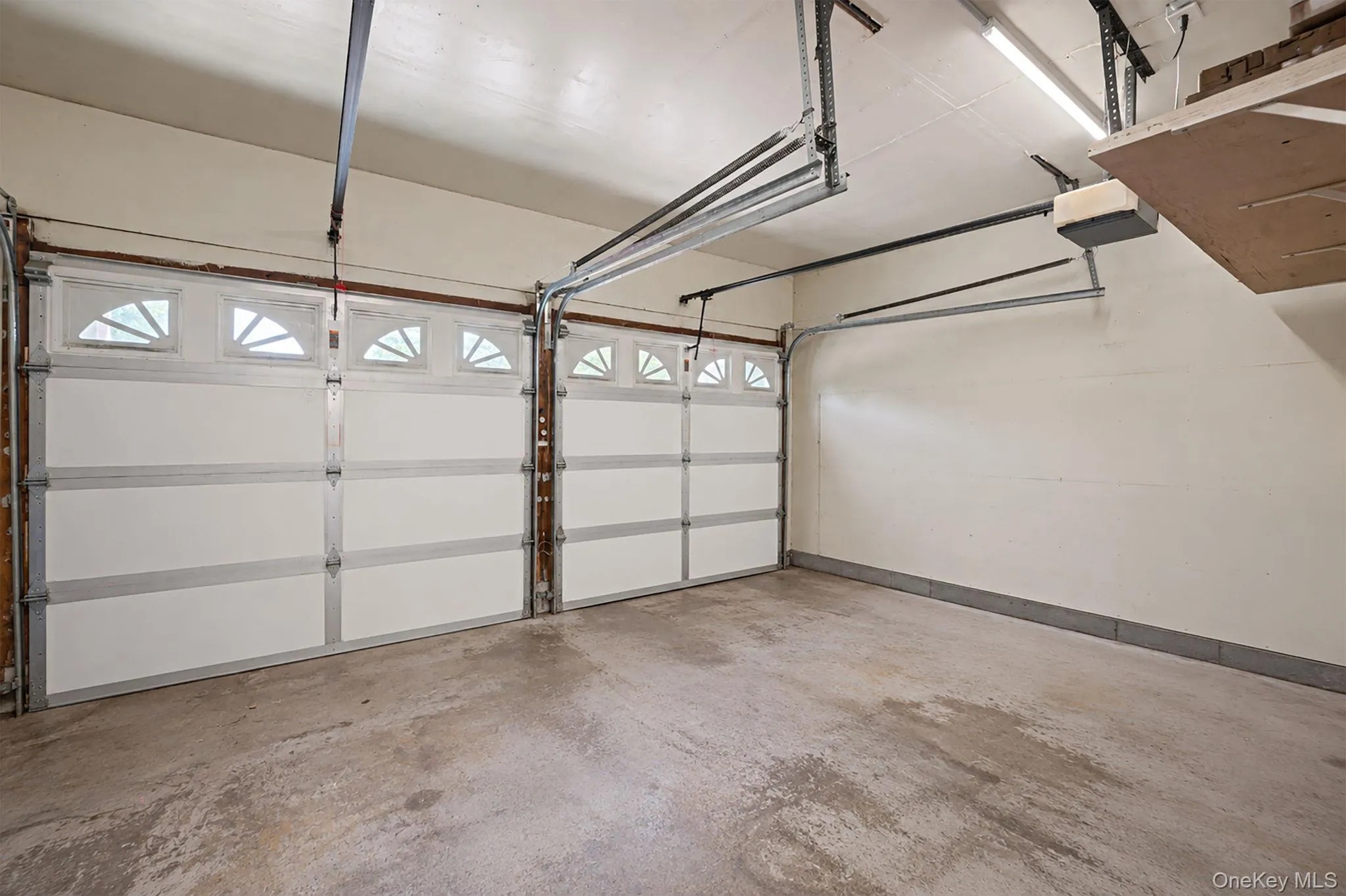 27 Jasmine Lane, Smithtown, NY, 4 Bedrooms Bedrooms, 9 Rooms Rooms,2 BathroomsBathrooms,Residential,For Rent,Jasmine,0,1011842 27 Jasmine Lane, Smithtown, NY, 4 Bedrooms Bedrooms, 9 Rooms Rooms,2 BathroomsBathrooms,Residential,For Rent,Jasmine,0,1011842