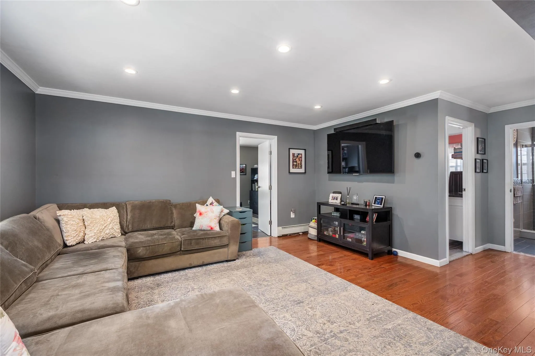 41 Andrew Lane, Hempstead, NY, 3 Bedrooms Bedrooms, 7 Rooms Rooms,2 BathroomsBathrooms,Residential,For Rent,Andrew,0,1011844 41 Andrew Lane, Hempstead, NY, 3 Bedrooms Bedrooms, 7 Rooms Rooms,2 BathroomsBathrooms,Residential,For Rent,Andrew,0,1011844