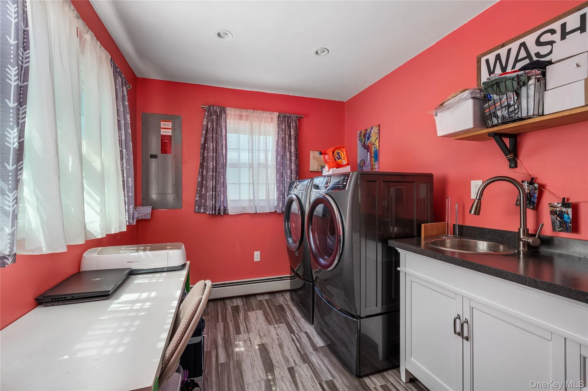 41 Andrew Lane, Hempstead, NY, 3 Bedrooms Bedrooms, 7 Rooms Rooms,2 BathroomsBathrooms,Residential,For Rent,Andrew,0,1011844 41 Andrew Lane, Hempstead, NY, 3 Bedrooms Bedrooms, 7 Rooms Rooms,2 BathroomsBathrooms,Residential,For Rent,Andrew,0,1011844