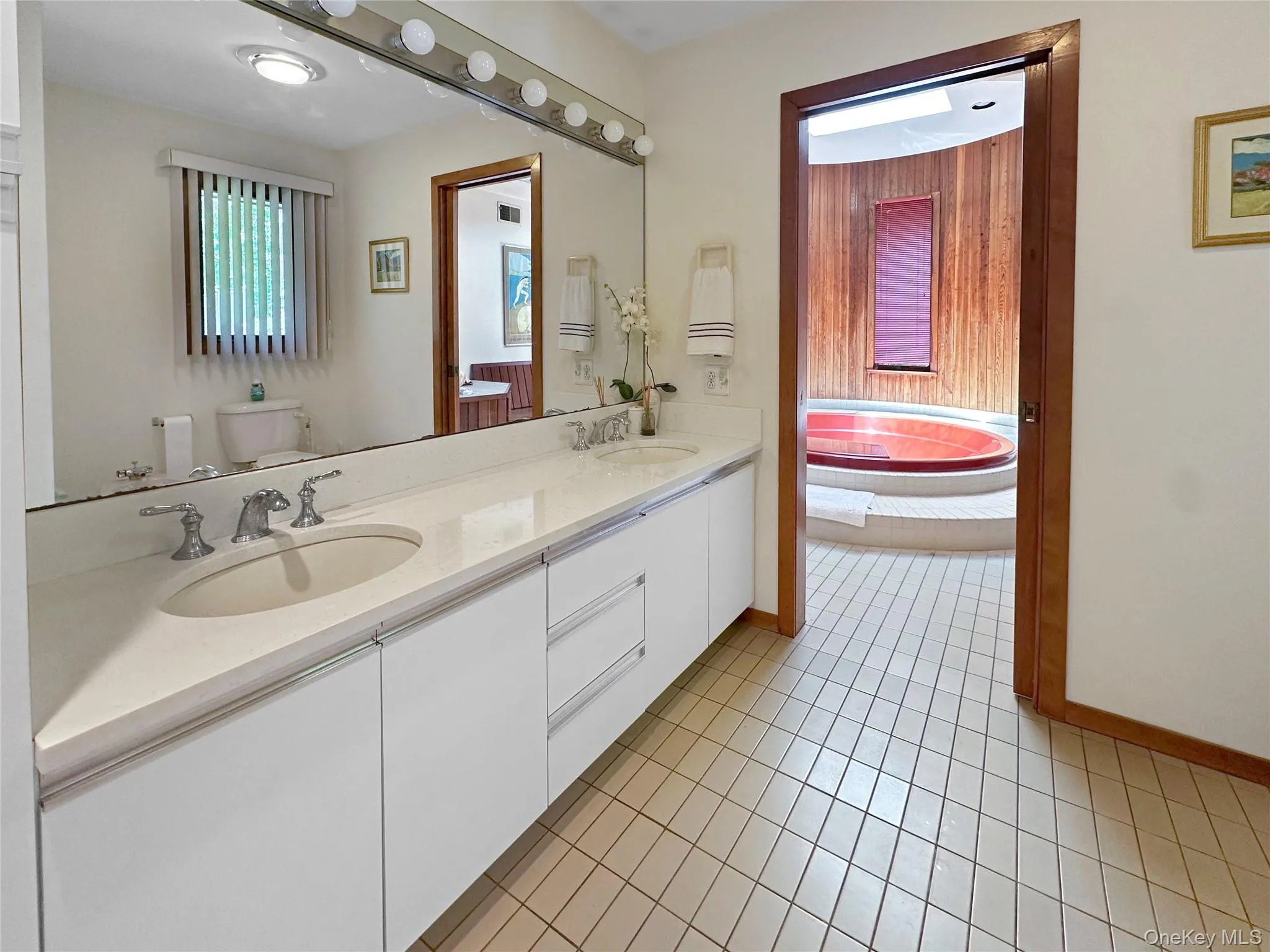 18 Quarter Court, Southampton, NY, 4 Bedrooms Bedrooms, 10 Rooms Rooms,3 BathroomsBathrooms,Residential Lease,For Rent,Quarter,0,1011845 18 Quarter Court, Southampton, NY, 4 Bedrooms Bedrooms, 10 Rooms Rooms,3 BathroomsBathrooms,Residential Lease,For Rent,Quarter,0,1011845