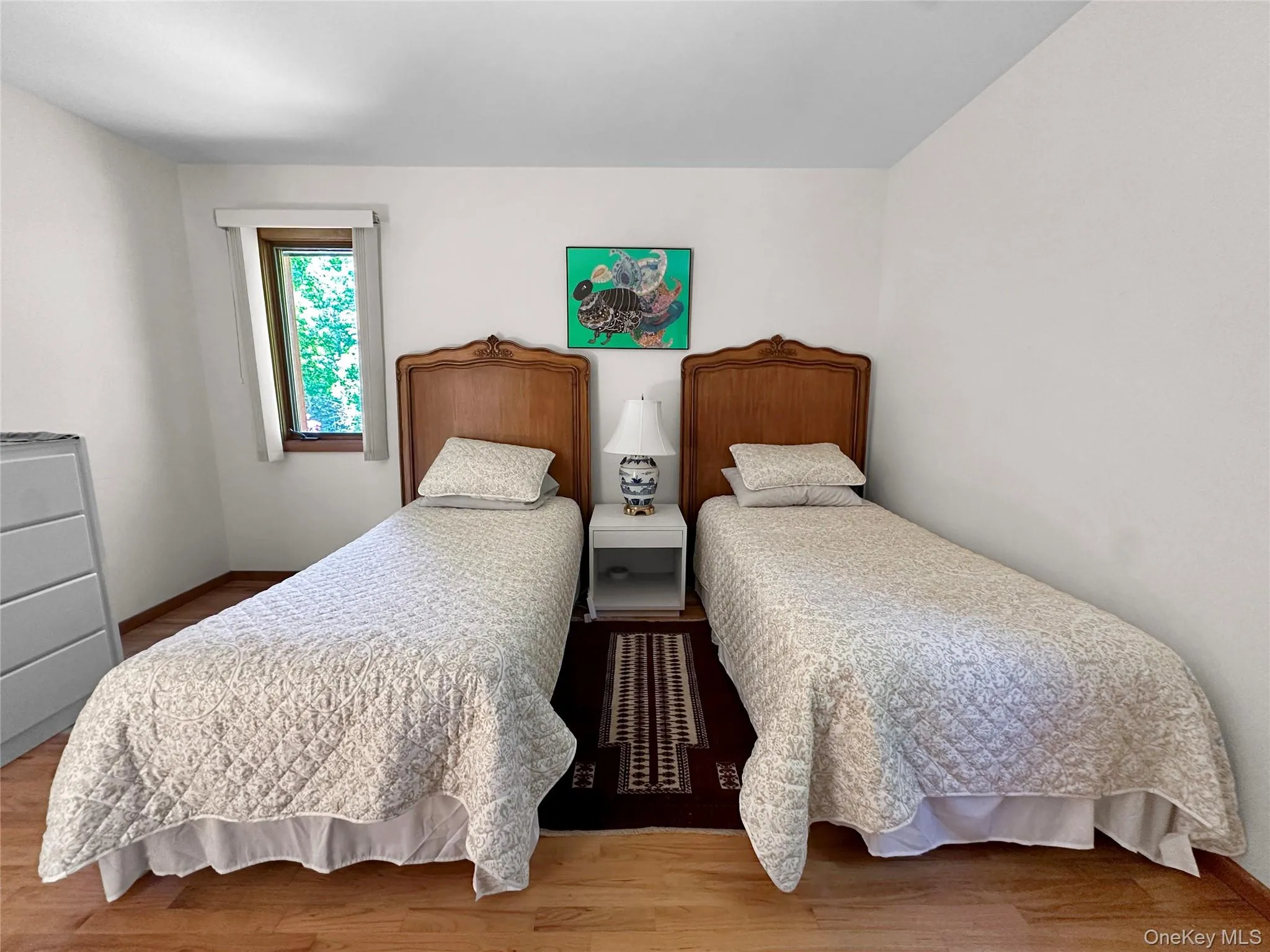 18 Quarter Court, Southampton, NY, 4 Bedrooms Bedrooms, 10 Rooms Rooms,3 BathroomsBathrooms,Residential Lease,For Rent,Quarter,0,1011845 18 Quarter Court, Southampton, NY, 4 Bedrooms Bedrooms, 10 Rooms Rooms,3 BathroomsBathrooms,Residential Lease,For Rent,Quarter,0,1011845