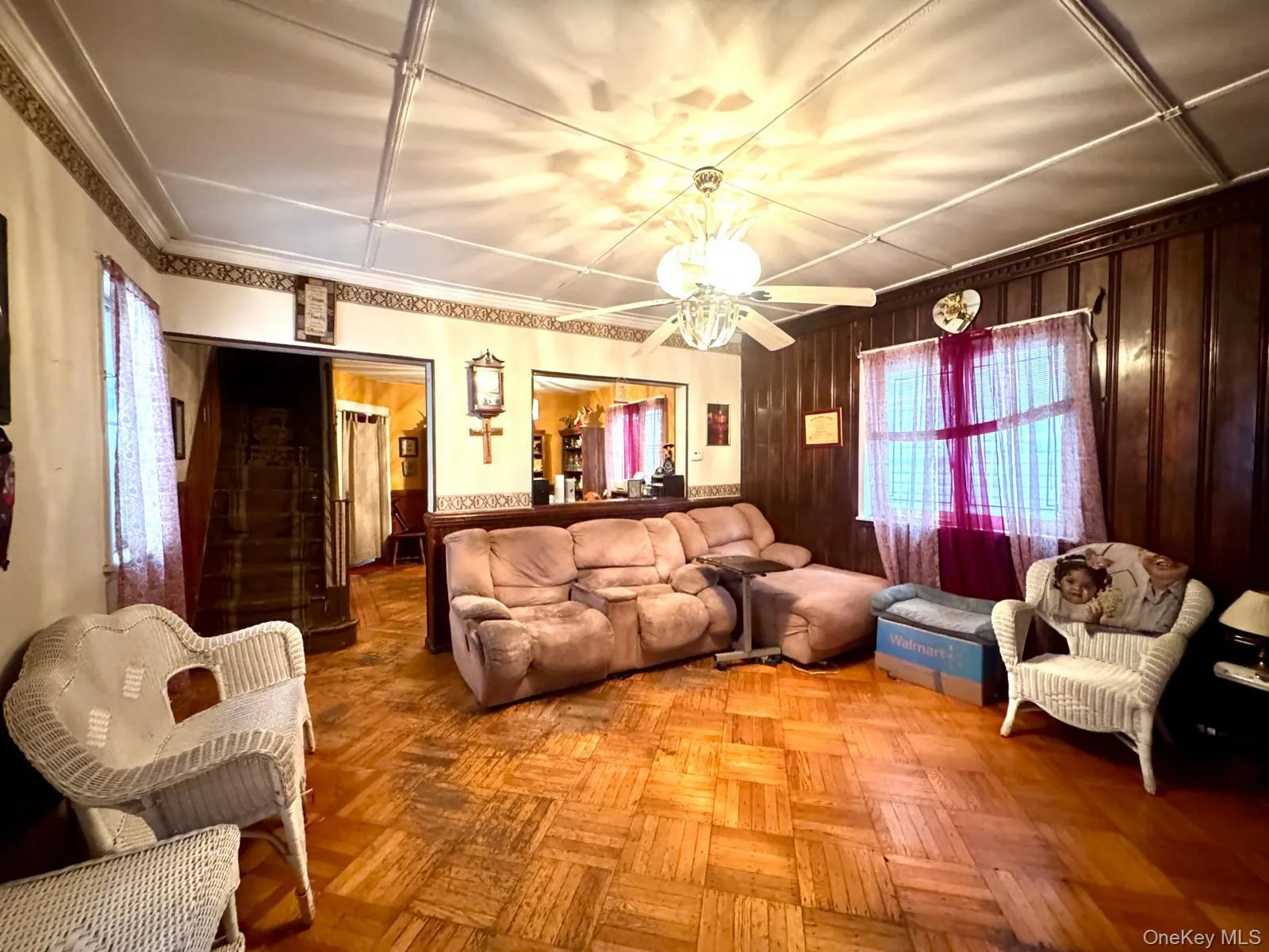 86-23 98th Street, New York, NY, 3 Bedrooms Bedrooms, 7 Rooms Rooms,1 BathroomBathrooms,Residential,For Rent,98th,0,1011850 86-23 98th Street, New York, NY, 3 Bedrooms Bedrooms, 7 Rooms Rooms,1 BathroomBathrooms,Residential,For Rent,98th,0,1011850