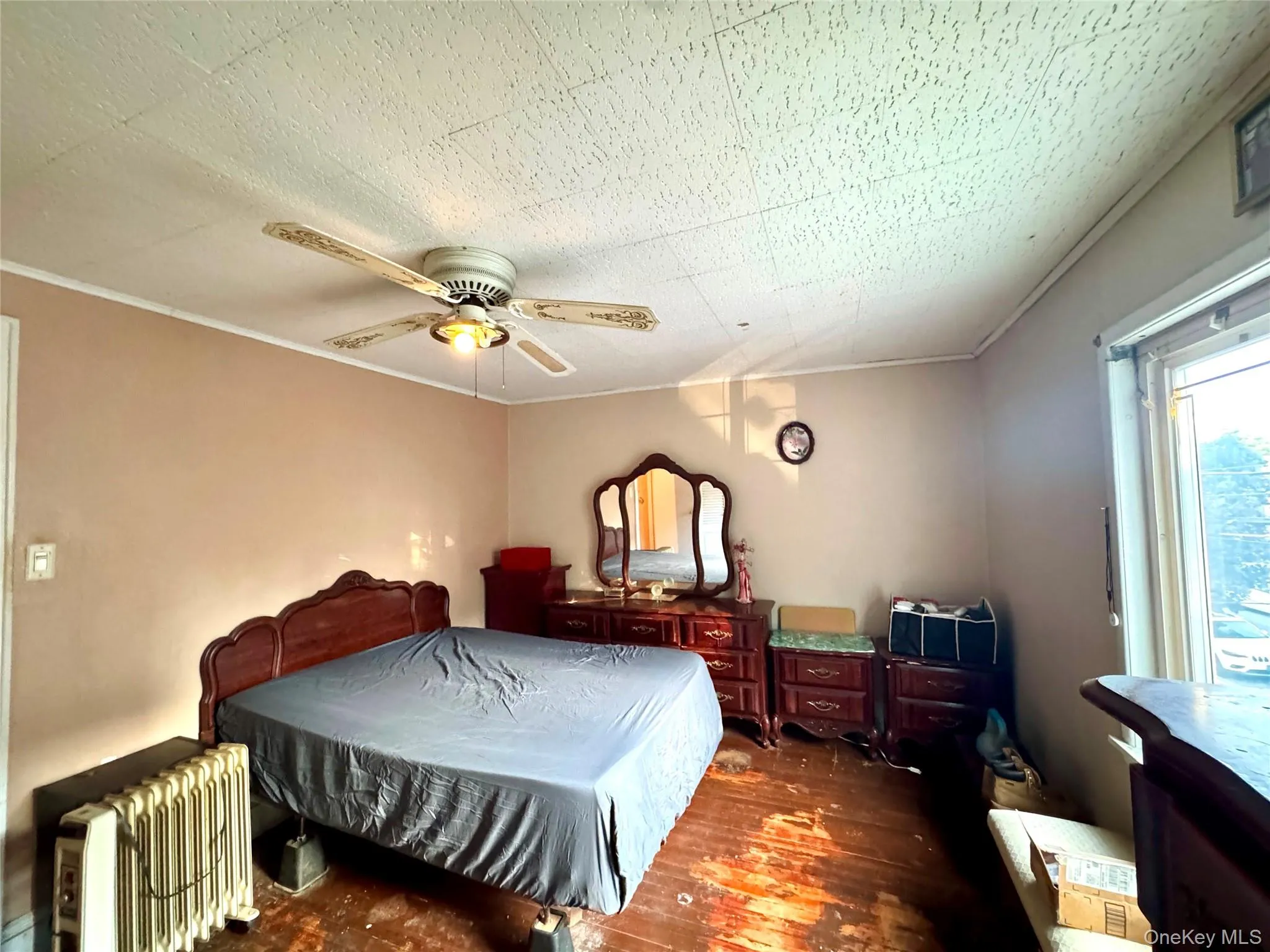 86-23 98th Street, New York, NY, 3 Bedrooms Bedrooms, 7 Rooms Rooms,1 BathroomBathrooms,Residential,For Rent,98th,0,1011850 86-23 98th Street, New York, NY, 3 Bedrooms Bedrooms, 7 Rooms Rooms,1 BathroomBathrooms,Residential,For Rent,98th,0,1011850