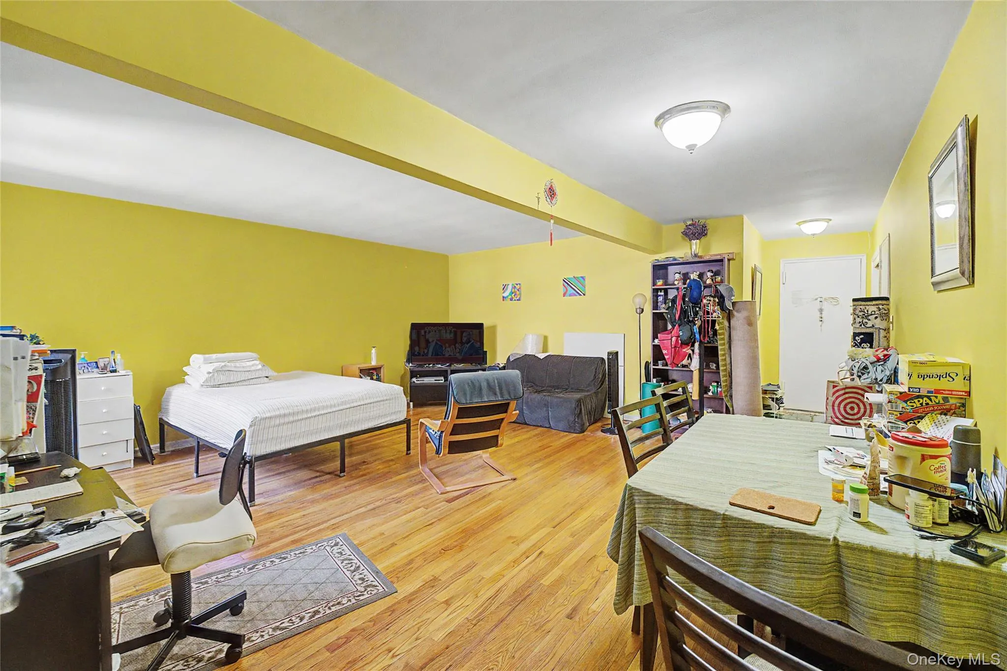 226-26 Union Turnpike, New York, NY, 2 Rooms Rooms,1 BathroomBathrooms,Residential,For Rent,Union,0,1011851 226-26 Union Turnpike, New York, NY, 2 Rooms Rooms,1 BathroomBathrooms,Residential,For Rent,Union,0,1011851