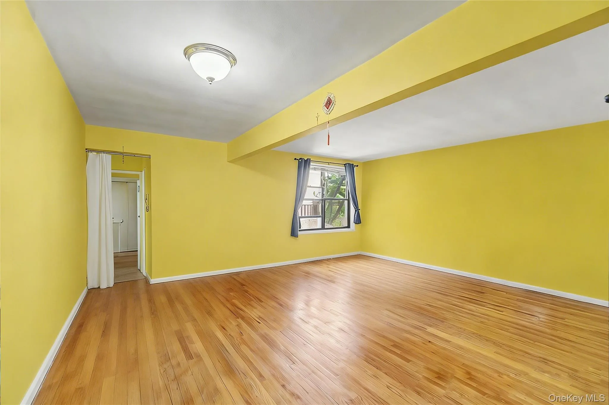 226-26 Union Turnpike, New York, NY, 2 Rooms Rooms,1 BathroomBathrooms,Residential,For Rent,Union,0,1011851 226-26 Union Turnpike, New York, NY, 2 Rooms Rooms,1 BathroomBathrooms,Residential,For Rent,Union,0,1011851