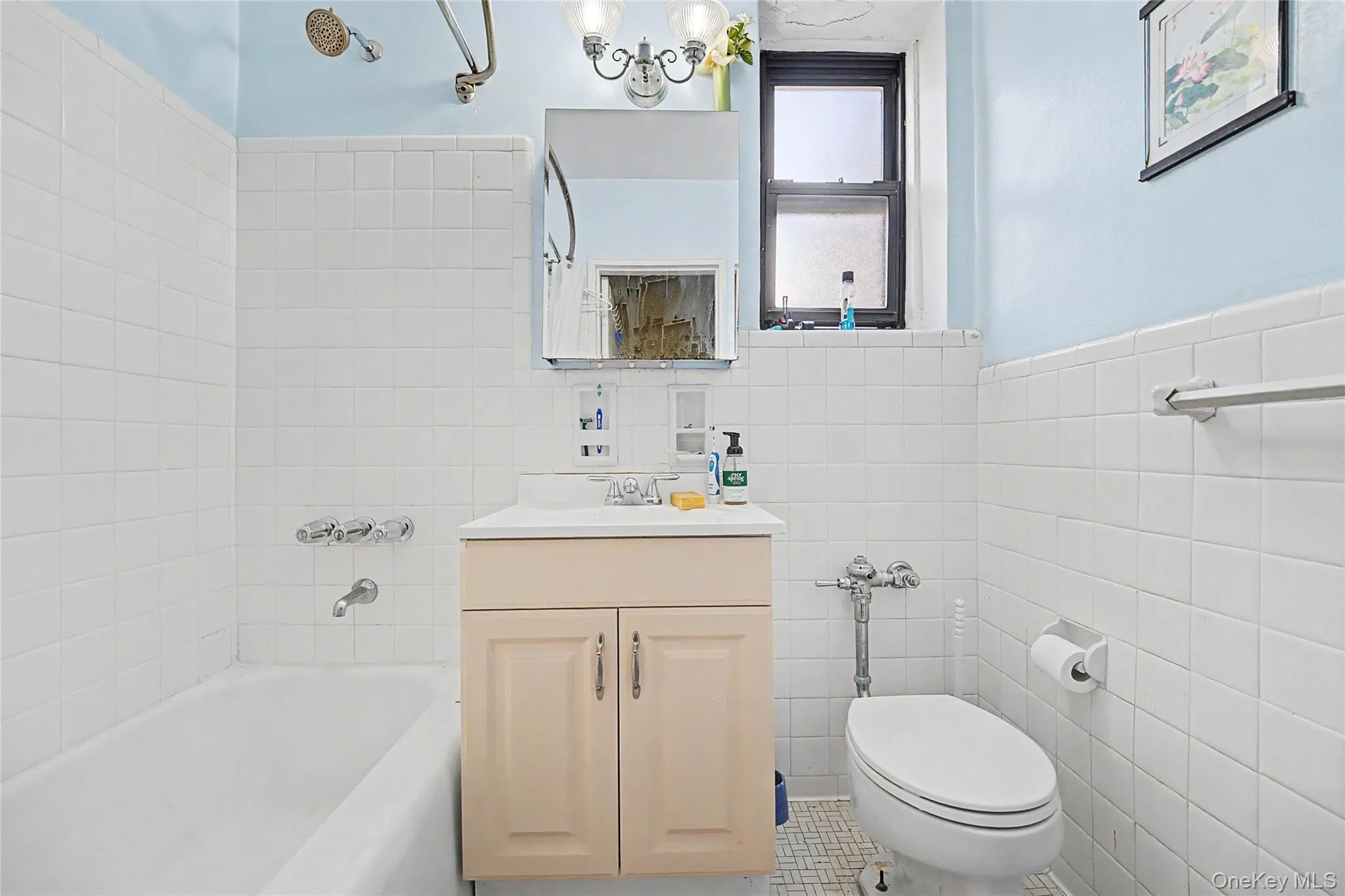 226-26 Union Turnpike, New York, NY, 2 Rooms Rooms,1 BathroomBathrooms,Residential,For Rent,Union,0,1011851 226-26 Union Turnpike, New York, NY, 2 Rooms Rooms,1 BathroomBathrooms,Residential,For Rent,Union,0,1011851