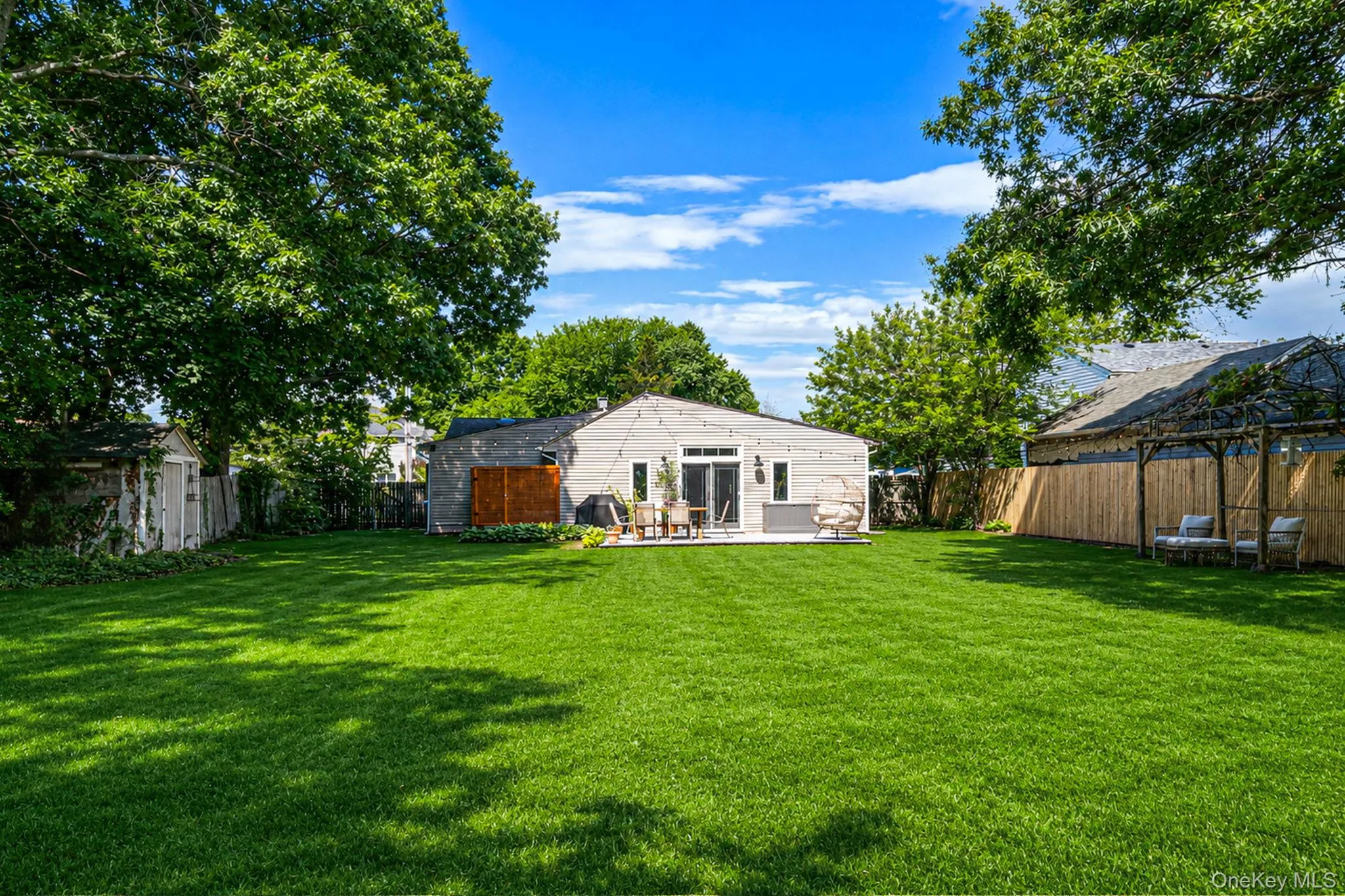 1015 Ocean Avenue, Islip, NY, 3 Bedrooms Bedrooms, 8 Rooms Rooms,2 BathroomsBathrooms,Residential,For Rent,Ocean,0,1011853 1015 Ocean Avenue, Islip, NY, 3 Bedrooms Bedrooms, 8 Rooms Rooms,2 BathroomsBathrooms,Residential,For Rent,Ocean,0,1011853