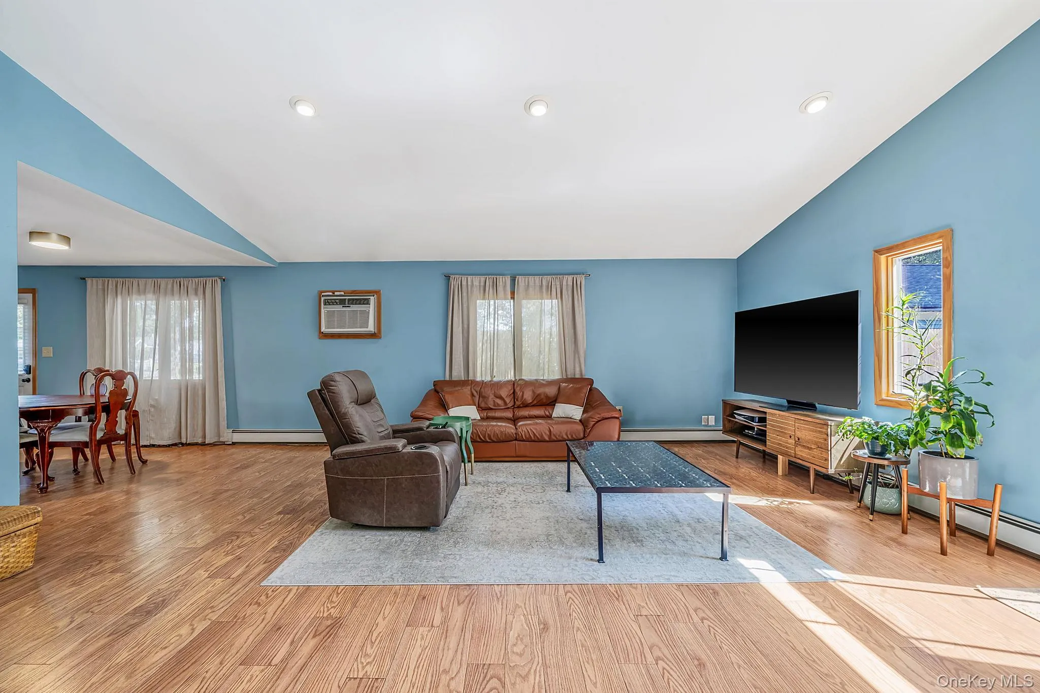 1015 Ocean Avenue, Islip, NY, 3 Bedrooms Bedrooms, 8 Rooms Rooms,2 BathroomsBathrooms,Residential,For Rent,Ocean,0,1011853 1015 Ocean Avenue, Islip, NY, 3 Bedrooms Bedrooms, 8 Rooms Rooms,2 BathroomsBathrooms,Residential,For Rent,Ocean,0,1011853