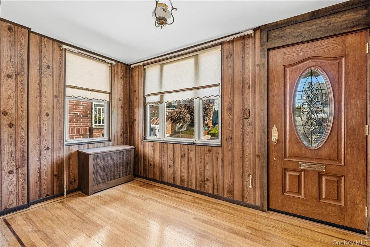 1228 80th Street, New York, NY, 3 Bedrooms Bedrooms, 6 Rooms Rooms,1 BathroomBathrooms,Residential,For Rent,80th,0,1011854 1228 80th Street, New York, NY, 3 Bedrooms Bedrooms, 6 Rooms Rooms,1 BathroomBathrooms,Residential,For Rent,80th,0,1011854
