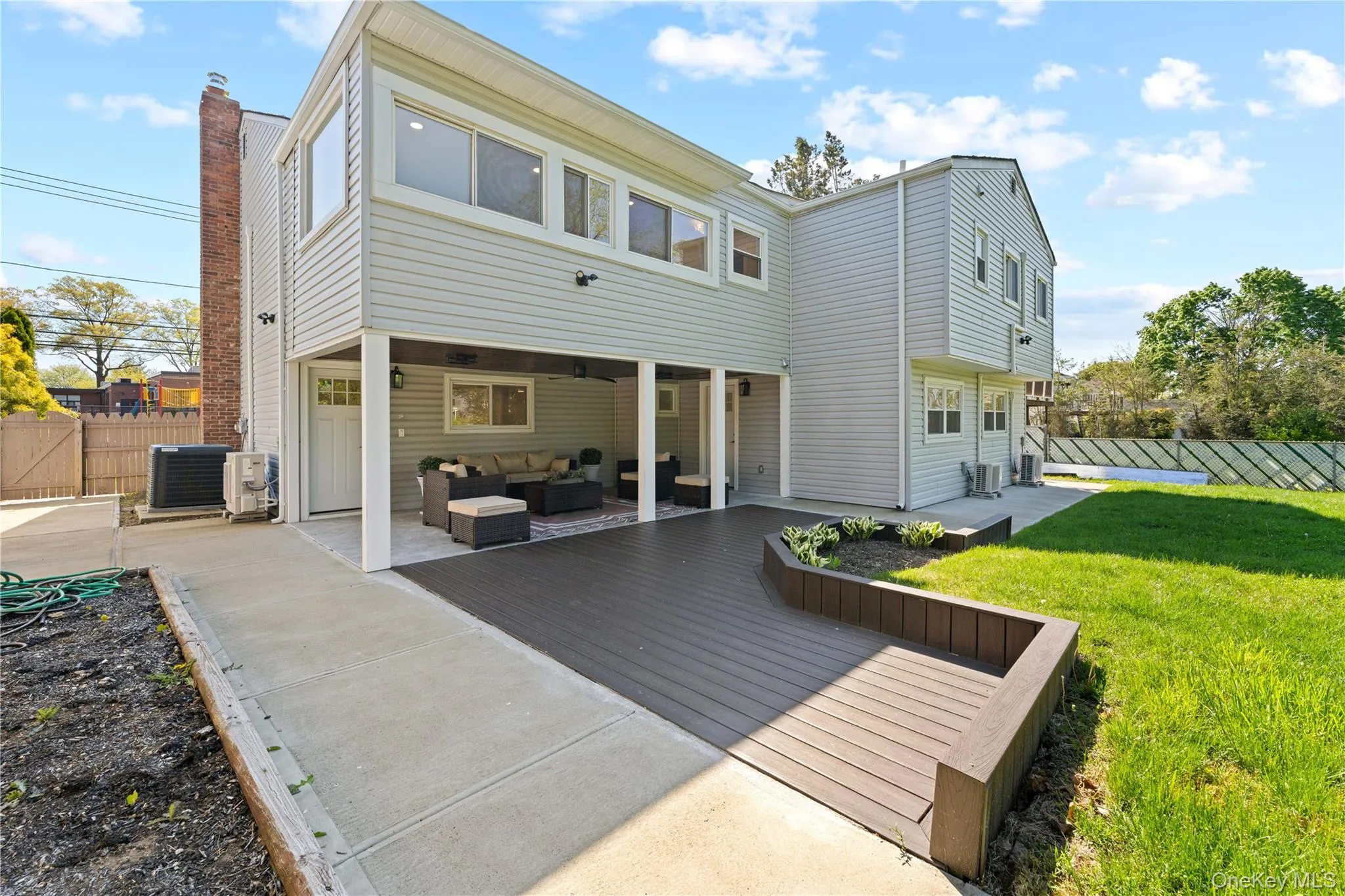 1059 Denton Avenue, North Hempstead, NY, 5 Bedrooms Bedrooms, 12 Rooms Rooms,4 BathroomsBathrooms,Residential,For Rent,Denton,0,1011857 1059 Denton Avenue, North Hempstead, NY, 5 Bedrooms Bedrooms, 12 Rooms Rooms,4 BathroomsBathrooms,Residential,For Rent,Denton,0,1011857