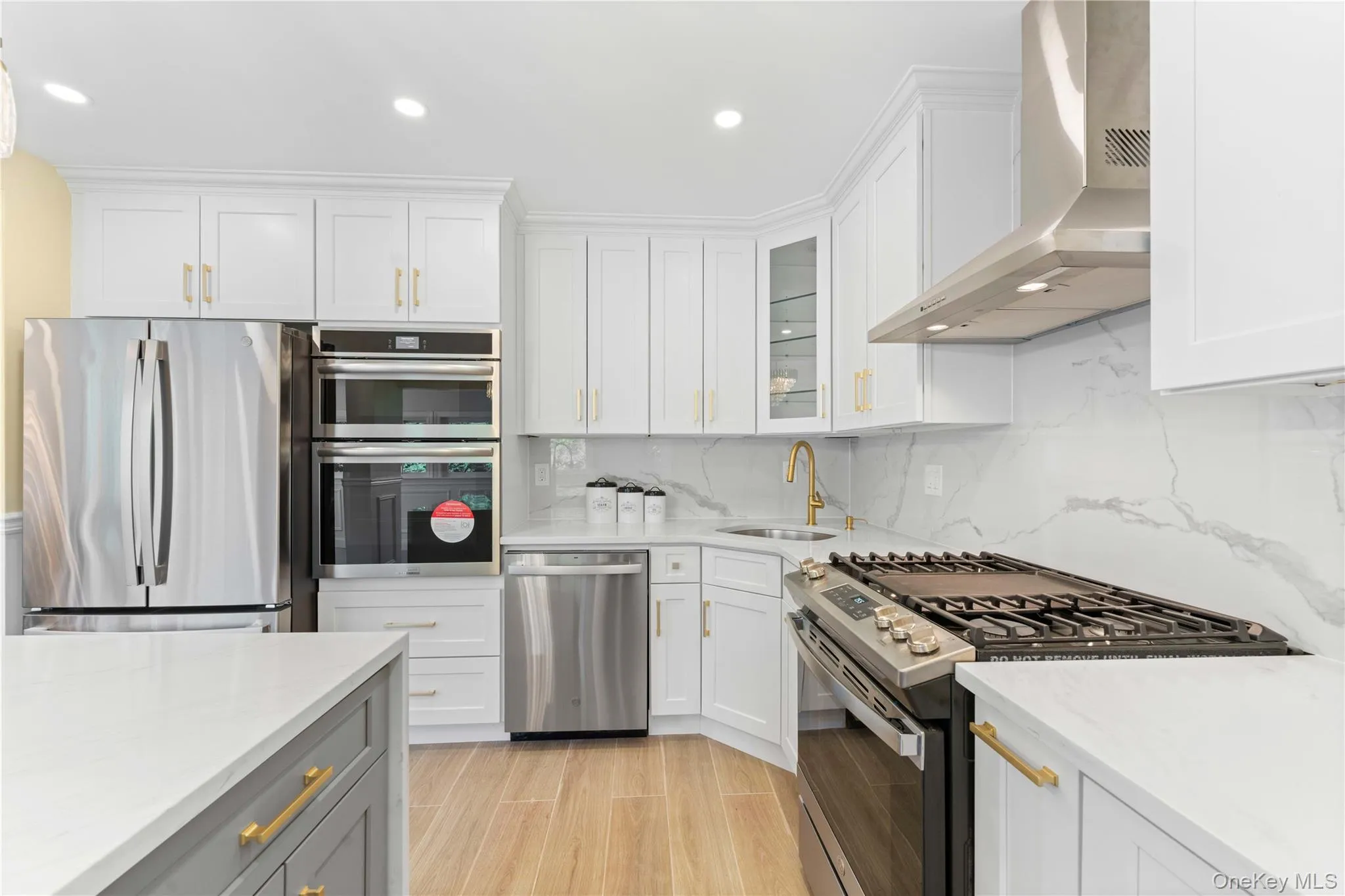 1059 Denton Avenue, North Hempstead, NY, 5 Bedrooms Bedrooms, 12 Rooms Rooms,4 BathroomsBathrooms,Residential,For Rent,Denton,0,1011857 1059 Denton Avenue, North Hempstead, NY, 5 Bedrooms Bedrooms, 12 Rooms Rooms,4 BathroomsBathrooms,Residential,For Rent,Denton,0,1011857