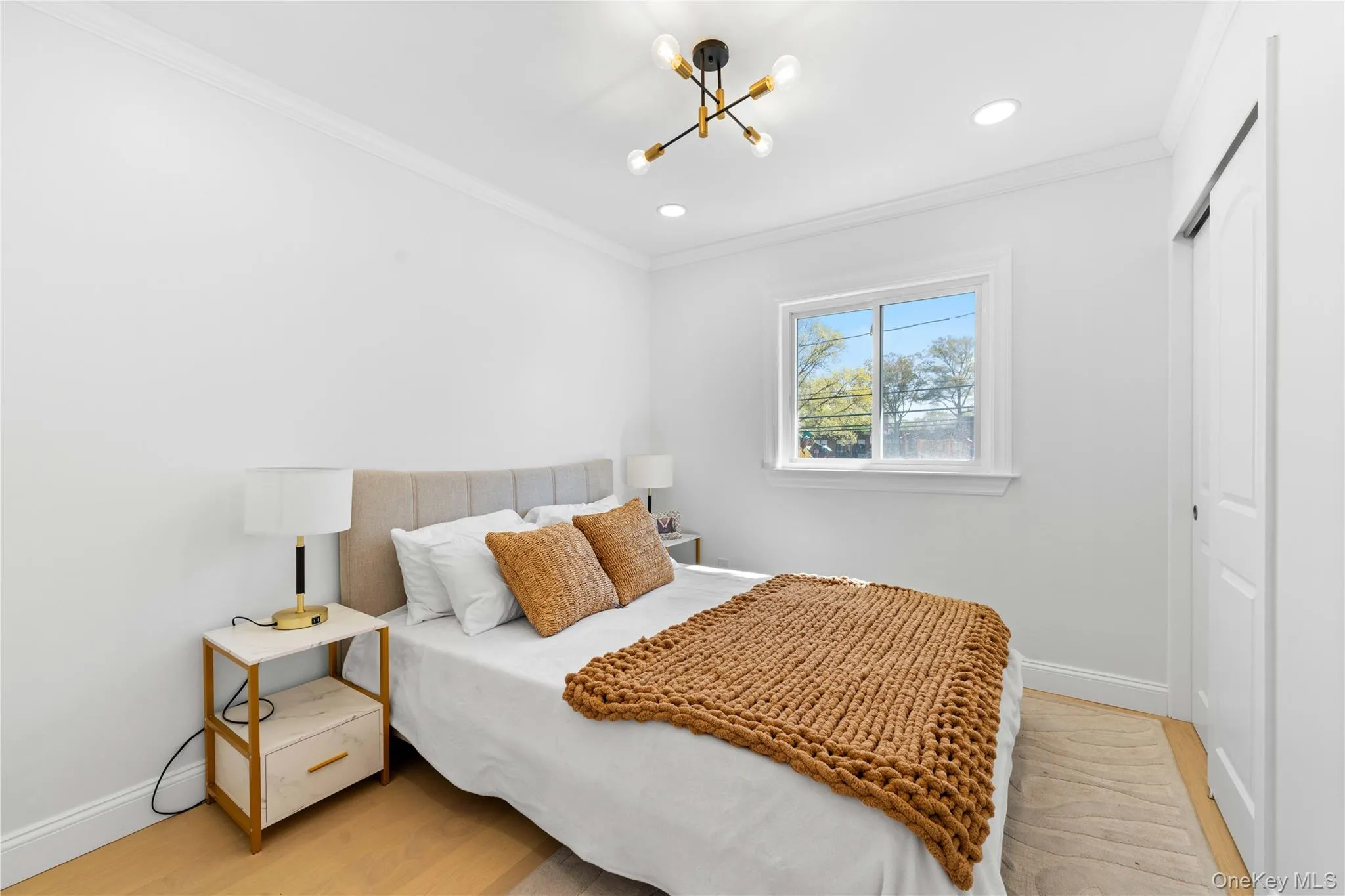 1059 Denton Avenue, North Hempstead, NY, 5 Bedrooms Bedrooms, 12 Rooms Rooms,4 BathroomsBathrooms,Residential,For Rent,Denton,0,1011857 1059 Denton Avenue, North Hempstead, NY, 5 Bedrooms Bedrooms, 12 Rooms Rooms,4 BathroomsBathrooms,Residential,For Rent,Denton,0,1011857