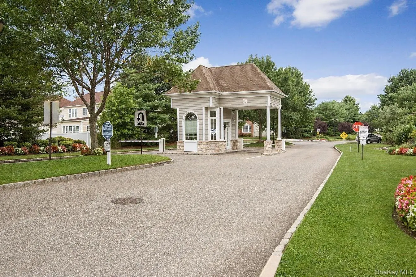 26 Woodstork Drive, Brookhaven, NY, 4 Bedrooms Bedrooms, 9 Rooms Rooms,4 BathroomsBathrooms,Residential,For Rent,Woodstork,0,1011860 26 Woodstork Drive, Brookhaven, NY, 4 Bedrooms Bedrooms, 9 Rooms Rooms,4 BathroomsBathrooms,Residential,For Rent,Woodstork,0,1011860