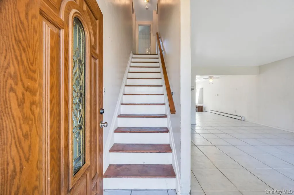 27 Yarnell Street, Islip, NY, 4 Bedrooms Bedrooms, 8 Rooms Rooms,2 BathroomsBathrooms,Residential,For Rent,Yarnell,0,1011864 27 Yarnell Street, Islip, NY, 4 Bedrooms Bedrooms, 8 Rooms Rooms,2 BathroomsBathrooms,Residential,For Rent,Yarnell,0,1011864