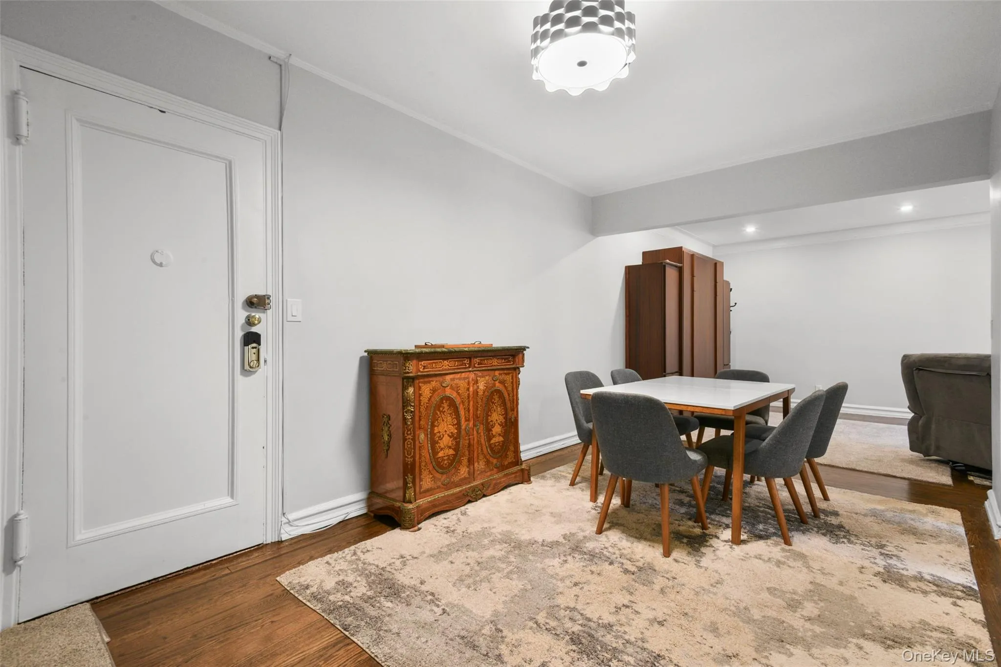 21 Chatsworth Avenue, Mamaroneck, NY, 1 Bedroom Bedrooms, 4 Rooms Rooms,1 BathroomBathrooms,Residential,For Rent,Chatsworth,0,1011868 21 Chatsworth Avenue, Mamaroneck, NY, 1 Bedroom Bedrooms, 4 Rooms Rooms,1 BathroomBathrooms,Residential,For Rent,Chatsworth,0,1011868