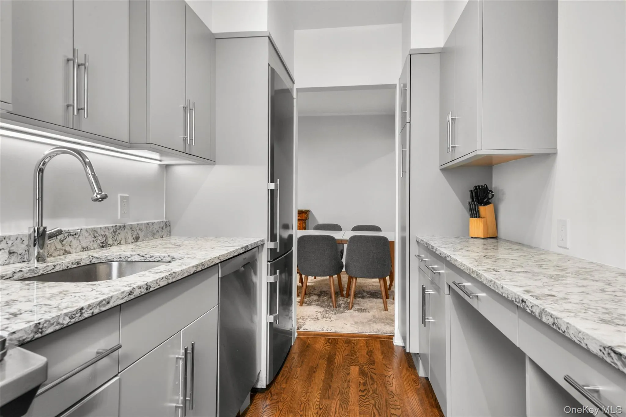 21 Chatsworth Avenue, Mamaroneck, NY, 1 Bedroom Bedrooms, 4 Rooms Rooms,1 BathroomBathrooms,Residential,For Rent,Chatsworth,0,1011868 21 Chatsworth Avenue, Mamaroneck, NY, 1 Bedroom Bedrooms, 4 Rooms Rooms,1 BathroomBathrooms,Residential,For Rent,Chatsworth,0,1011868