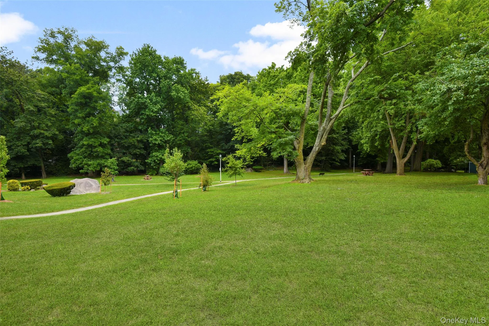 21 Chatsworth Avenue, Mamaroneck, NY, 1 Bedroom Bedrooms, 4 Rooms Rooms,1 BathroomBathrooms,Residential,For Rent,Chatsworth,0,1011868 21 Chatsworth Avenue, Mamaroneck, NY, 1 Bedroom Bedrooms, 4 Rooms Rooms,1 BathroomBathrooms,Residential,For Rent,Chatsworth,0,1011868
