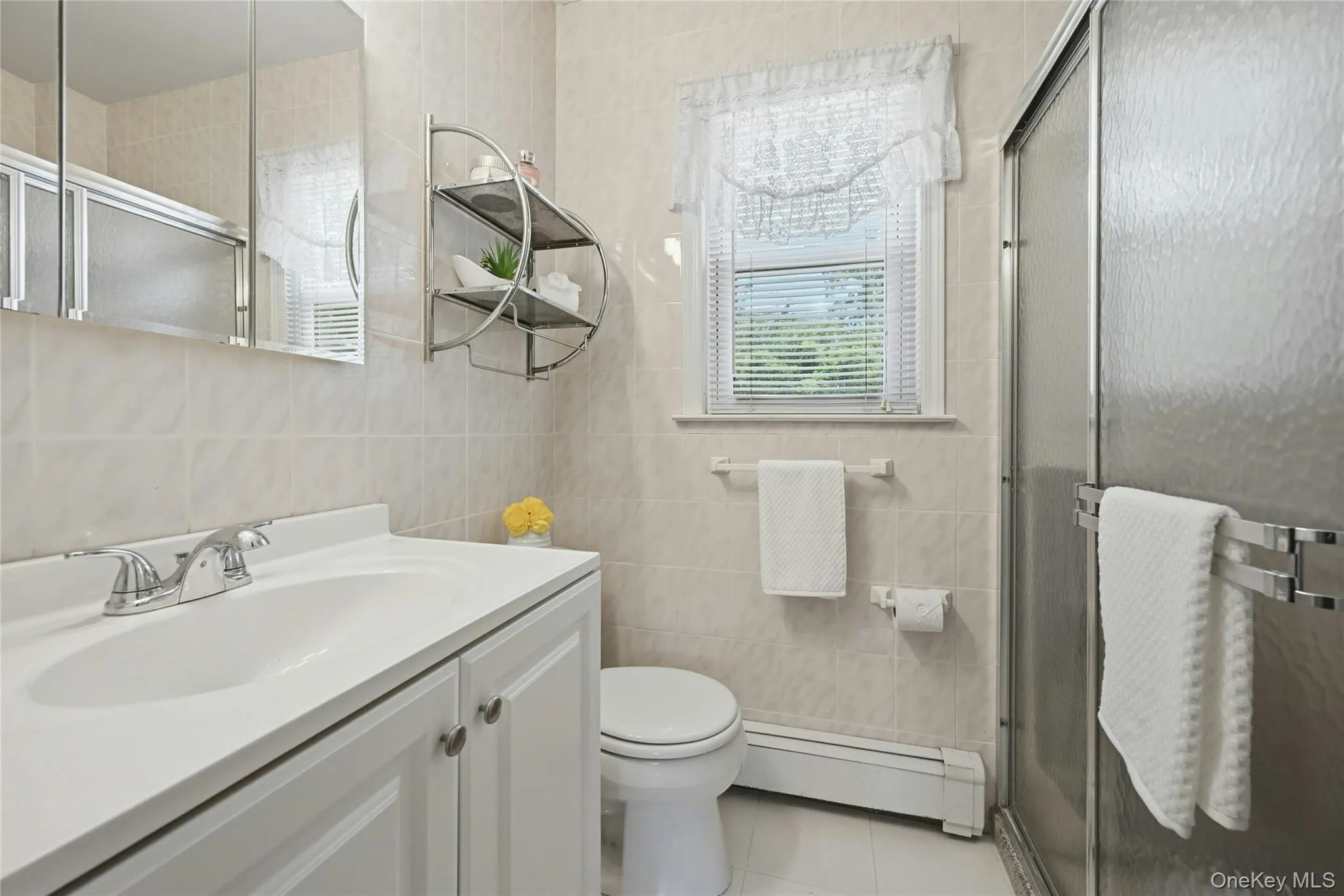En Suite Primary Bathroom En Suite Primary Bathroom