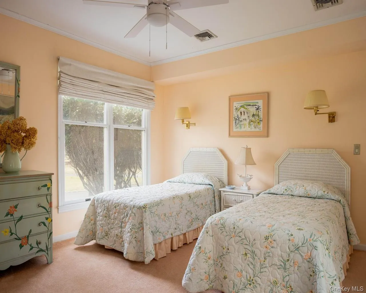 69 Oneck Road, Southampton, NY, 4 Bedrooms Bedrooms, 12 Rooms Rooms,3 BathroomsBathrooms,Residential Lease,For Rent,Oneck,0,1011874 69 Oneck Road, Southampton, NY, 4 Bedrooms Bedrooms, 12 Rooms Rooms,3 BathroomsBathrooms,Residential Lease,For Rent,Oneck,0,1011874