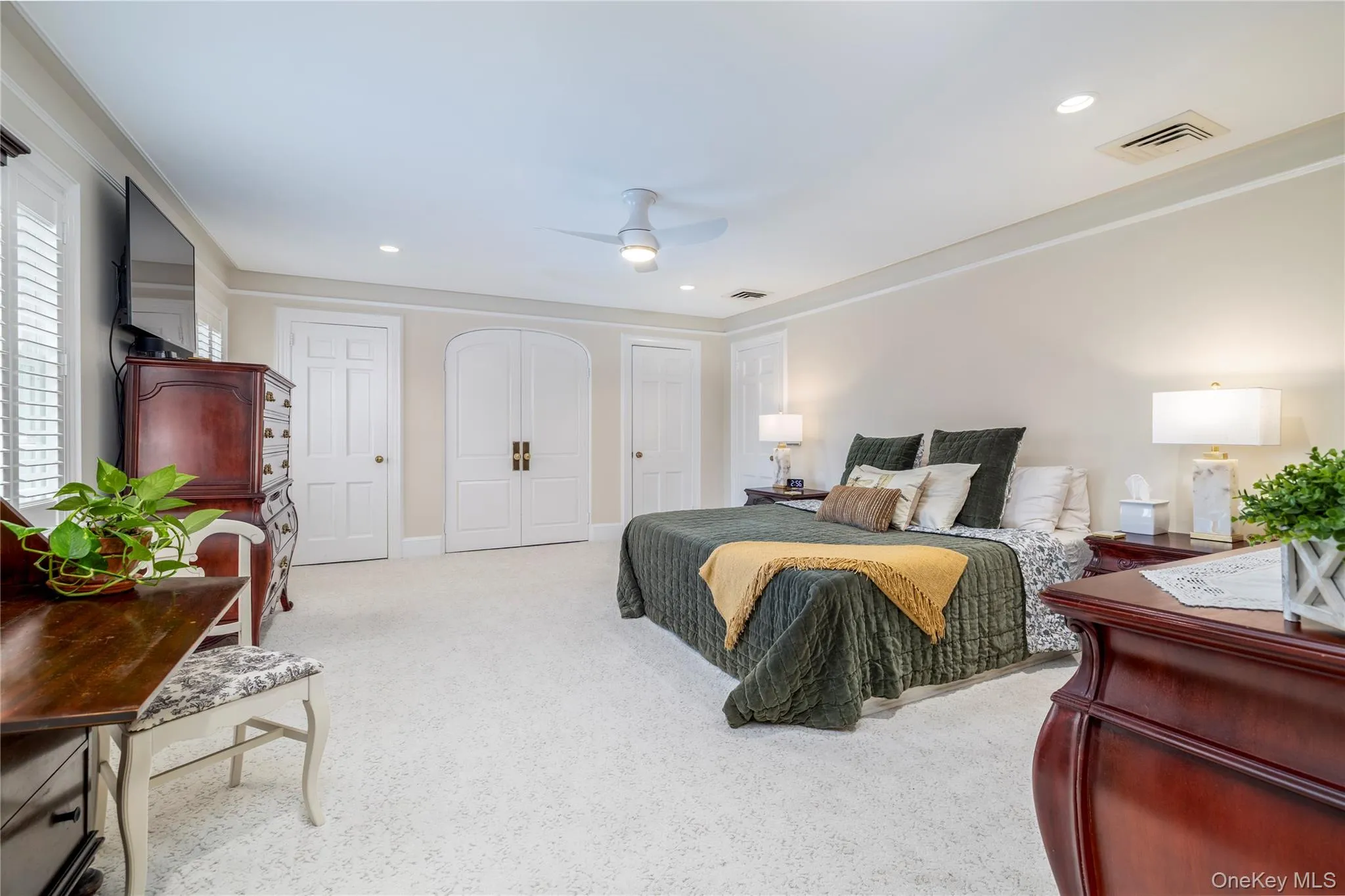 Expansive primary suite Expansive primary suite