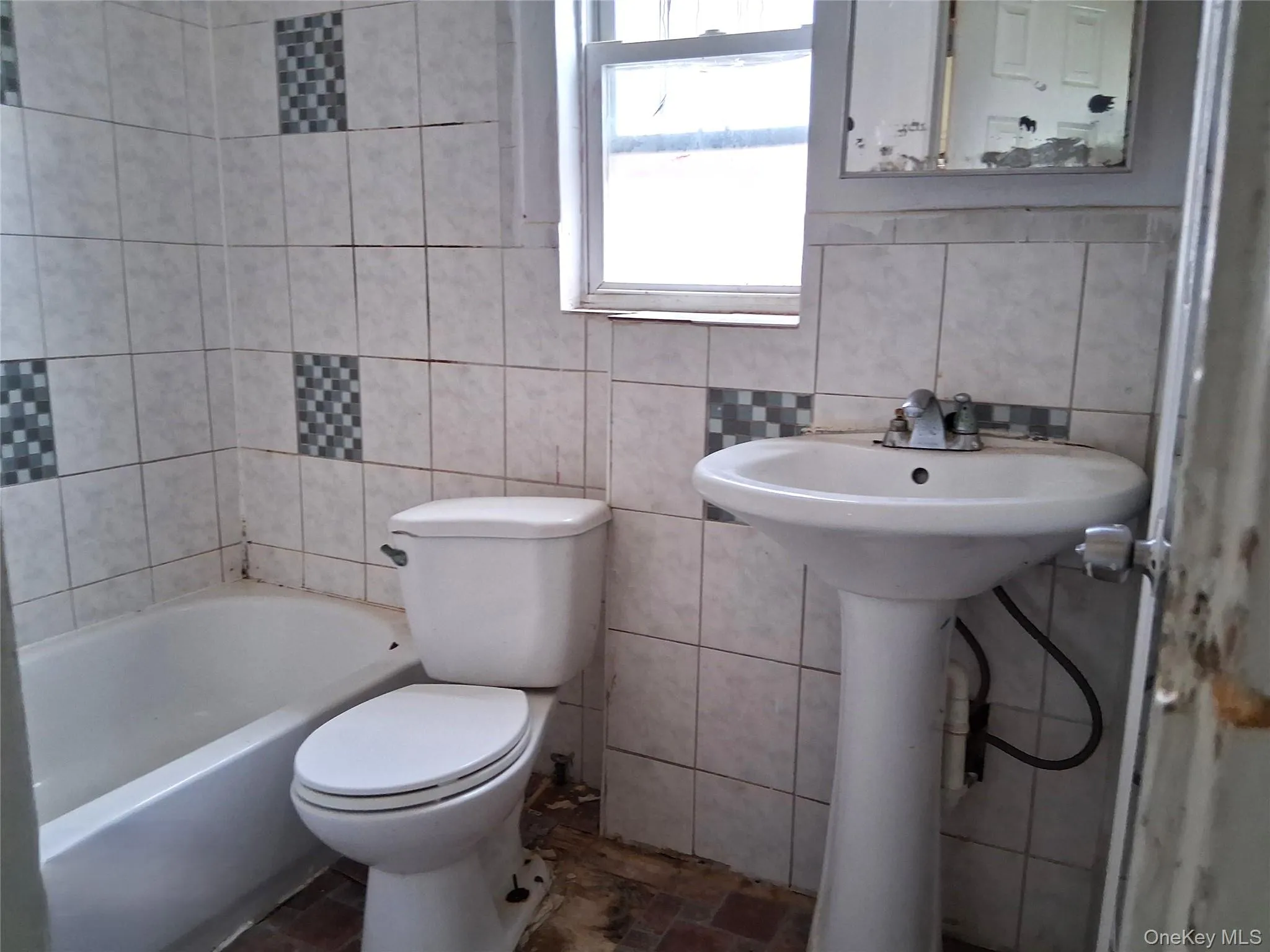 115-38 127th Street, New York, NY, 3 Bedrooms Bedrooms, 6 Rooms Rooms,2 BathroomsBathrooms,Residential,For Rent,127th,0,1011878 115-38 127th Street, New York, NY, 3 Bedrooms Bedrooms, 6 Rooms Rooms,2 BathroomsBathrooms,Residential,For Rent,127th,0,1011878