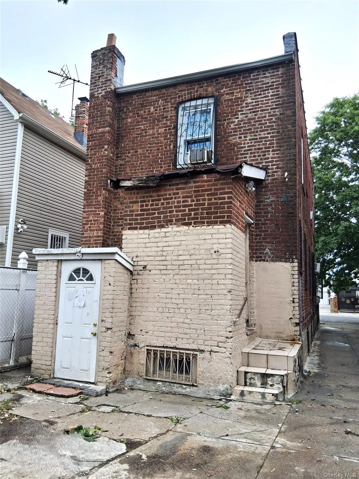 115-38 127th Street, New York, NY, 3 Bedrooms Bedrooms, 6 Rooms Rooms,2 BathroomsBathrooms,Residential,For Rent,127th,0,1011878 115-38 127th Street, New York, NY, 3 Bedrooms Bedrooms, 6 Rooms Rooms,2 BathroomsBathrooms,Residential,For Rent,127th,0,1011878