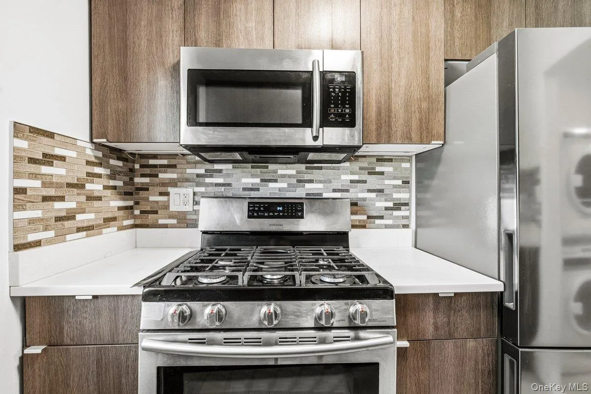 78-17 226th Street, New York, NY, 1 Bedroom Bedrooms, 4 Rooms Rooms,1 BathroomBathrooms,Residential,For Rent,226th,0,1011879 78-17 226th Street, New York, NY, 1 Bedroom Bedrooms, 4 Rooms Rooms,1 BathroomBathrooms,Residential,For Rent,226th,0,1011879