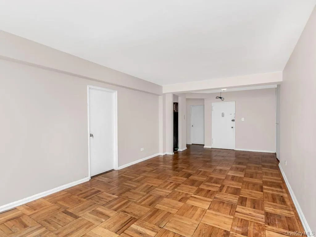 629 Kappock Street, New York, NY, 2 Bedrooms Bedrooms, 4 Rooms Rooms,1 BathroomBathrooms,Residential,For Rent,Kappock,0,1011885 629 Kappock Street, New York, NY, 2 Bedrooms Bedrooms, 4 Rooms Rooms,1 BathroomBathrooms,Residential,For Rent,Kappock,0,1011885