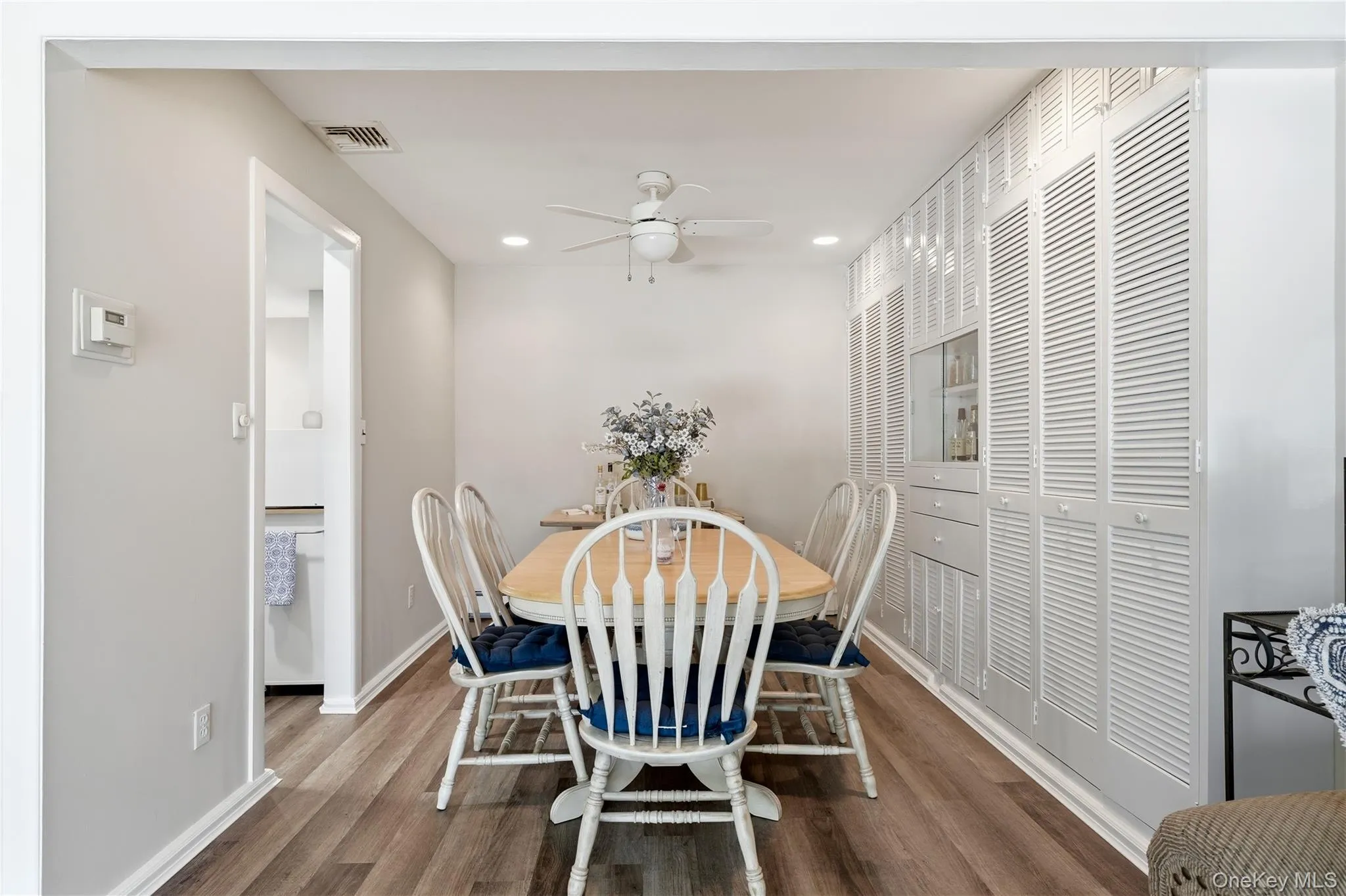 1853 Decatur Avenue, Hempstead, NY, 4 Bedrooms Bedrooms, 9 Rooms Rooms,3 BathroomsBathrooms,Residential,For Rent,Decatur,0,KEY1011889 1853 Decatur Avenue, Hempstead, NY, 4 Bedrooms Bedrooms, 9 Rooms Rooms,3 BathroomsBathrooms,Residential,For Rent,Decatur,0,KEY1011889