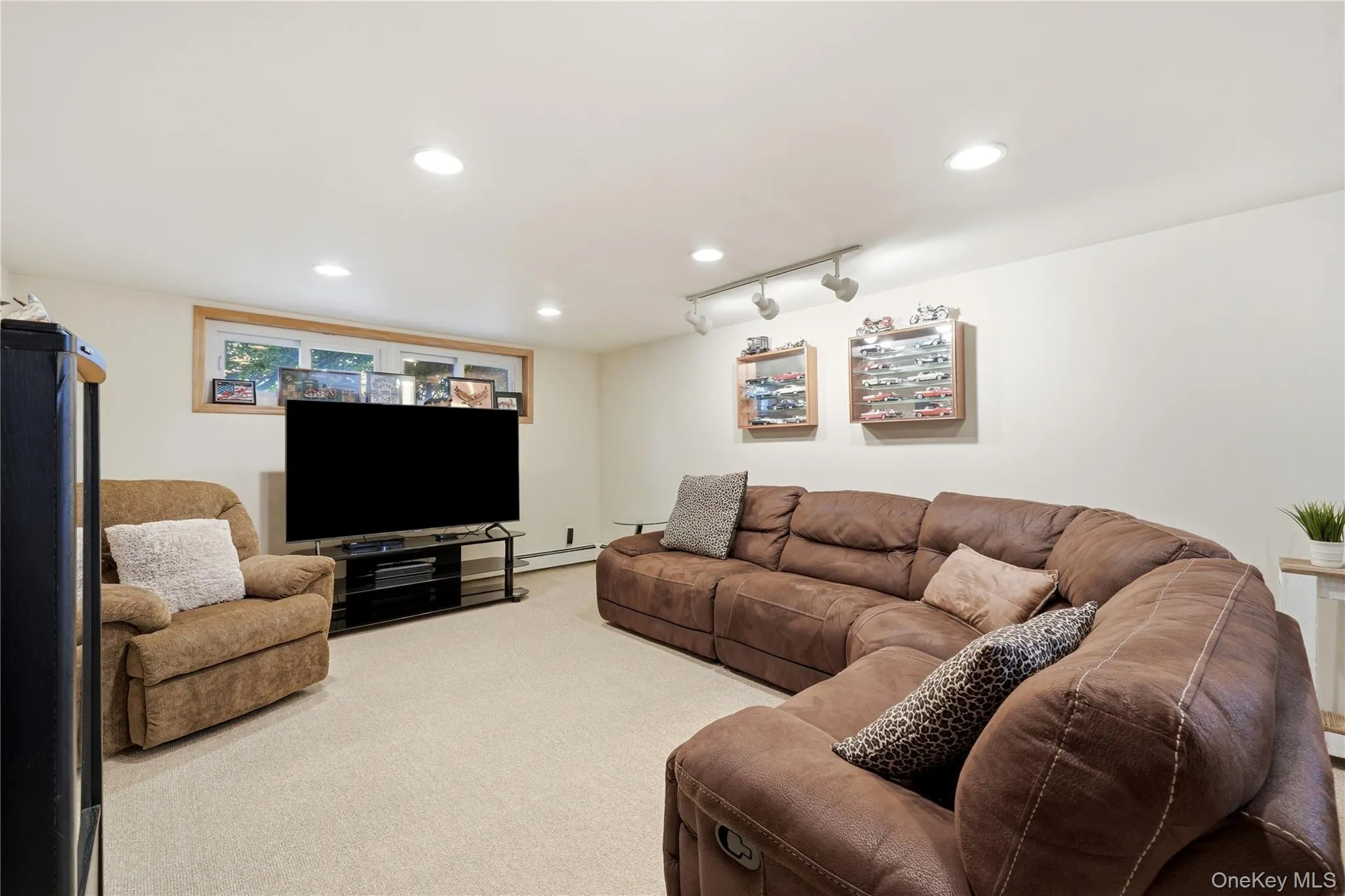 1853 Decatur Avenue, Hempstead, NY, 4 Bedrooms Bedrooms, 9 Rooms Rooms,3 BathroomsBathrooms,Residential,For Rent,Decatur,0,KEY1011889 1853 Decatur Avenue, Hempstead, NY, 4 Bedrooms Bedrooms, 9 Rooms Rooms,3 BathroomsBathrooms,Residential,For Rent,Decatur,0,KEY1011889