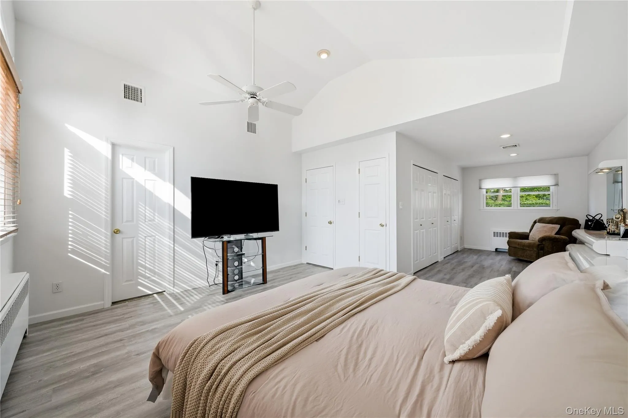 1853 Decatur Avenue, Hempstead, NY, 4 Bedrooms Bedrooms, 9 Rooms Rooms,3 BathroomsBathrooms,Residential,For Rent,Decatur,0,KEY1011889 1853 Decatur Avenue, Hempstead, NY, 4 Bedrooms Bedrooms, 9 Rooms Rooms,3 BathroomsBathrooms,Residential,For Rent,Decatur,0,KEY1011889