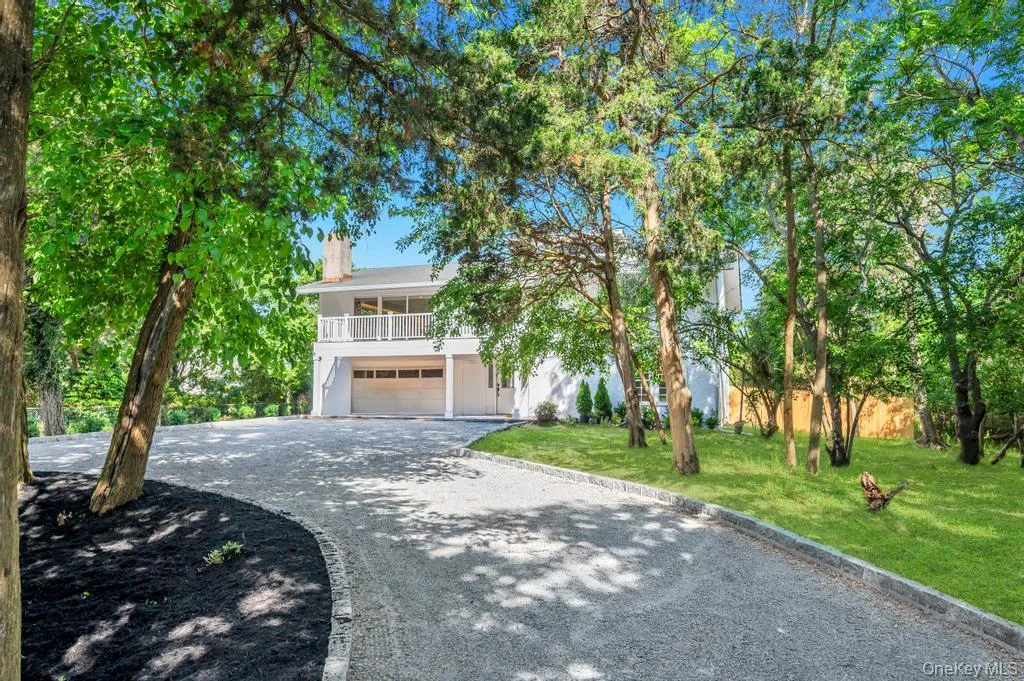 3 Beach Plum Drive, Huntington, NY, 5 Bedrooms Bedrooms, 8 Rooms Rooms,3 BathroomsBathrooms,Residential,For Rent,Beach Plum,0,1011892 3 Beach Plum Drive, Huntington, NY, 5 Bedrooms Bedrooms, 8 Rooms Rooms,3 BathroomsBathrooms,Residential,For Rent,Beach Plum,0,1011892