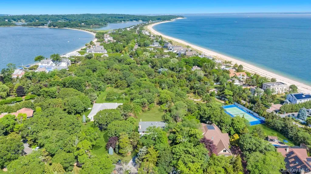 3 Beach Plum Drive, Huntington, NY, 5 Bedrooms Bedrooms, 8 Rooms Rooms,3 BathroomsBathrooms,Residential,For Rent,Beach Plum,0,1011892 3 Beach Plum Drive, Huntington, NY, 5 Bedrooms Bedrooms, 8 Rooms Rooms,3 BathroomsBathrooms,Residential,For Rent,Beach Plum,0,1011892