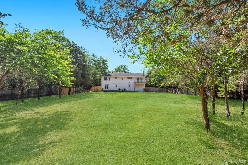 3 Beach Plum Drive, Huntington, NY, 5 Bedrooms Bedrooms, 8 Rooms Rooms,3 BathroomsBathrooms,Residential,For Rent,Beach Plum,0,1011892 3 Beach Plum Drive, Huntington, NY, 5 Bedrooms Bedrooms, 8 Rooms Rooms,3 BathroomsBathrooms,Residential,For Rent,Beach Plum,0,1011892