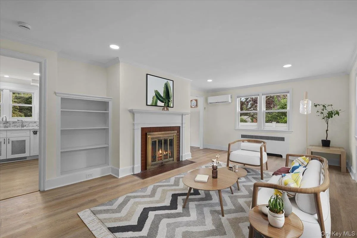 6 Deerfield Avenue, Eastchester, NY, 3 Bedrooms Bedrooms, 6 Rooms Rooms,1 BathroomBathrooms,Residential,For Rent,Deerfield,0,1011893 6 Deerfield Avenue, Eastchester, NY, 3 Bedrooms Bedrooms, 6 Rooms Rooms,1 BathroomBathrooms,Residential,For Rent,Deerfield,0,1011893