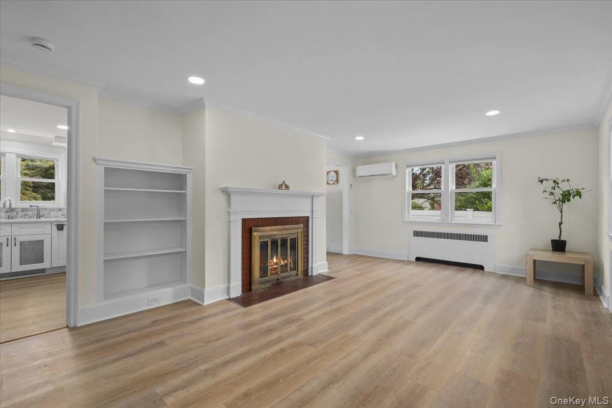 6 Deerfield Avenue, Eastchester, NY, 3 Bedrooms Bedrooms, 6 Rooms Rooms,1 BathroomBathrooms,Residential,For Rent,Deerfield,0,1011893 6 Deerfield Avenue, Eastchester, NY, 3 Bedrooms Bedrooms, 6 Rooms Rooms,1 BathroomBathrooms,Residential,For Rent,Deerfield,0,1011893
